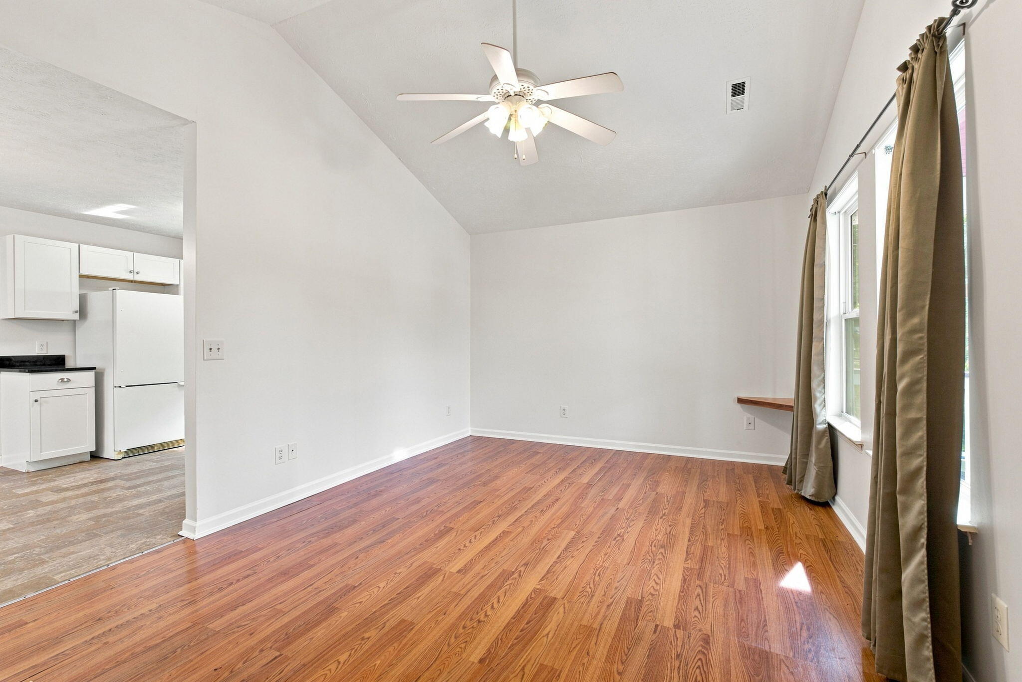 640 Jackson Street Property Photo 10