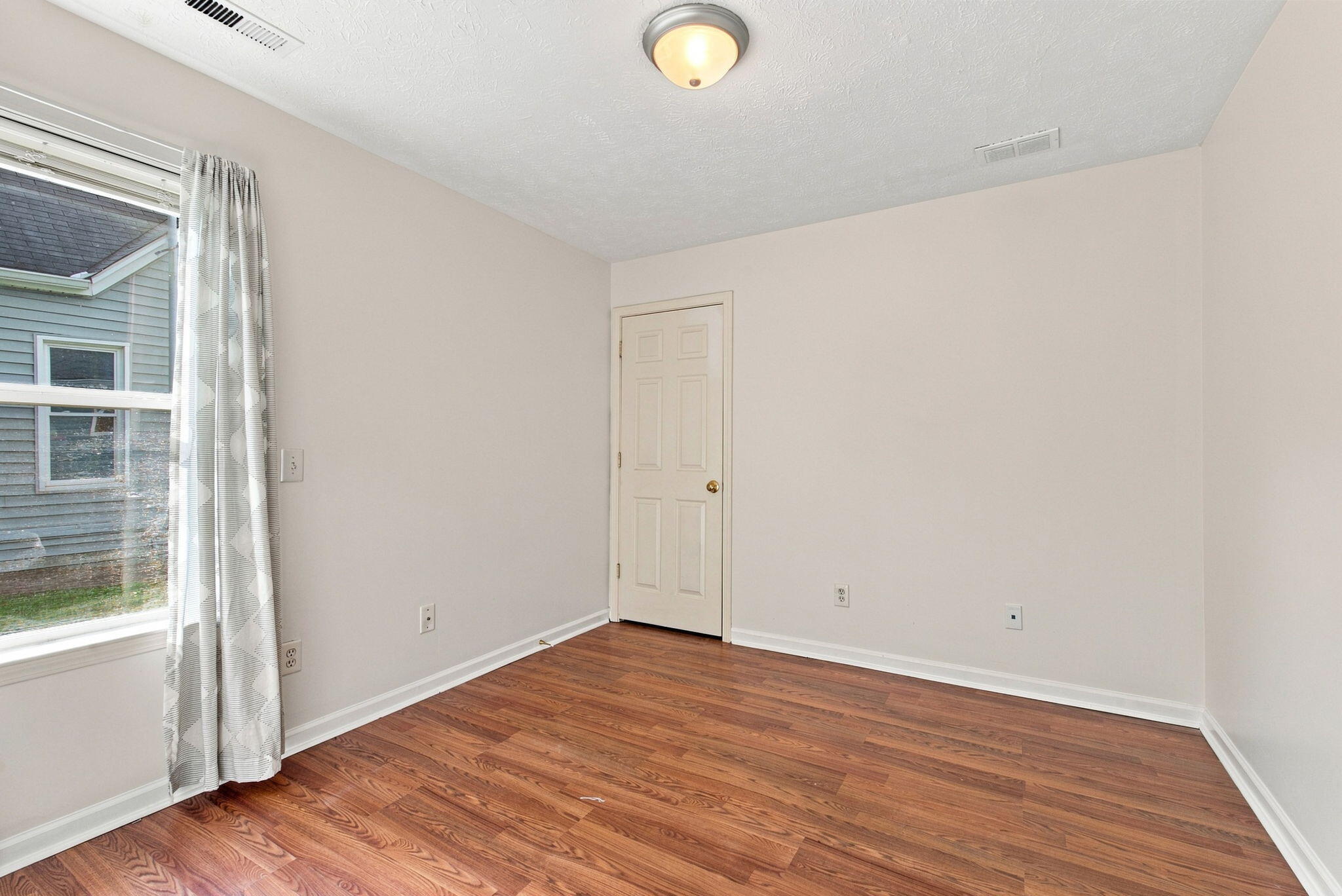 640 Jackson Street Property Photo 18