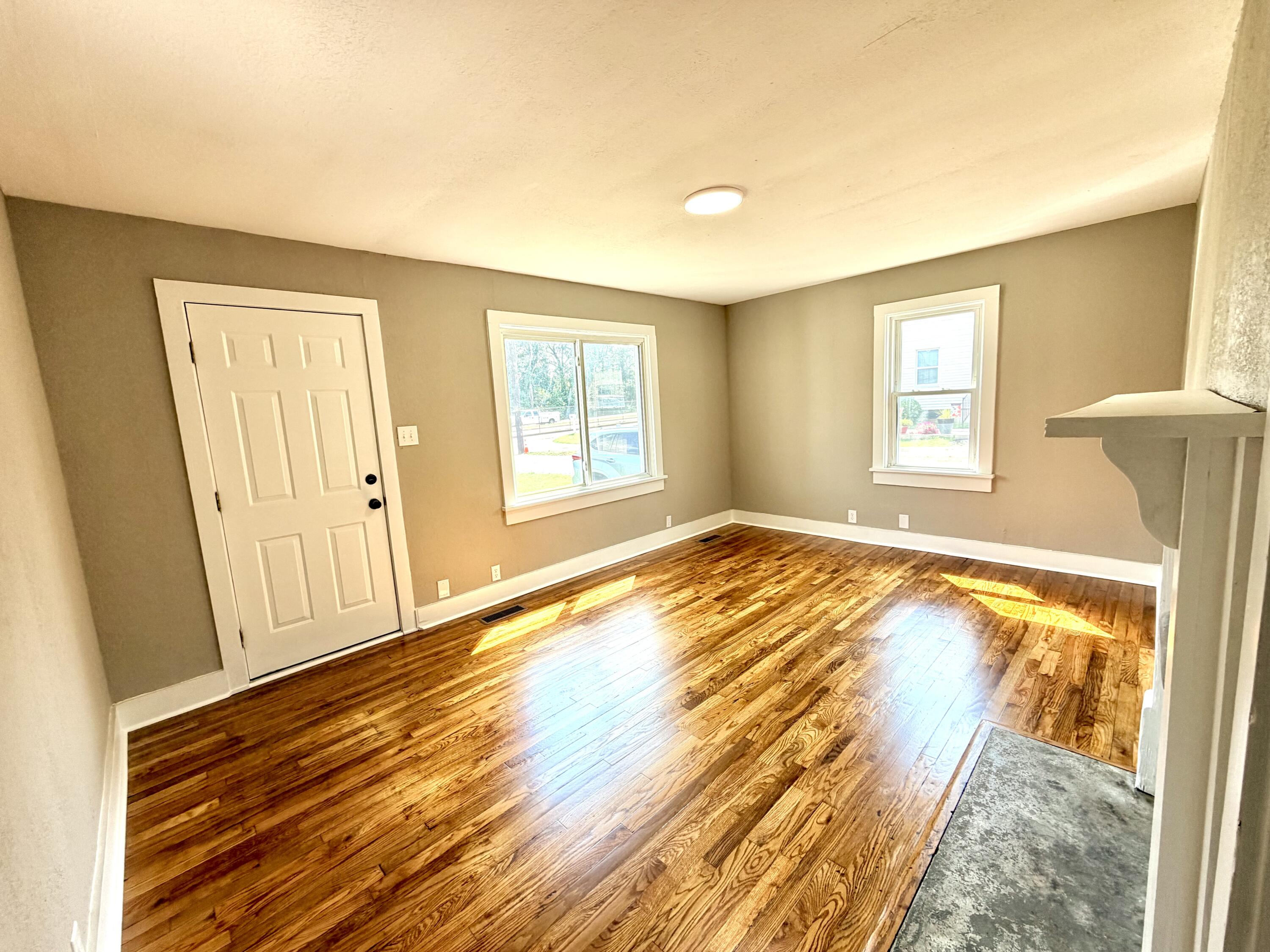 436 Mclean Avenue Property Photo 2