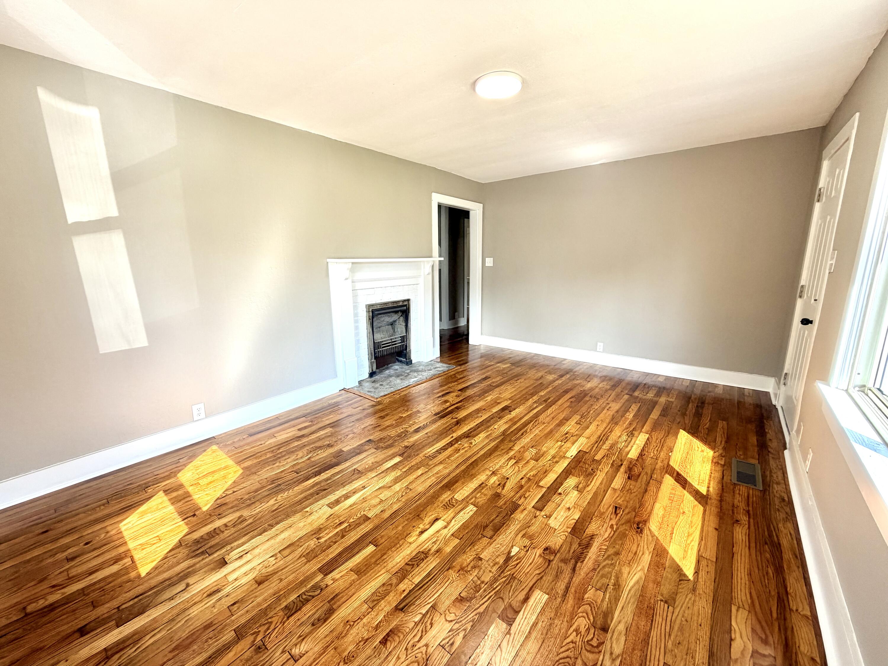 436 Mclean Avenue Property Photo 3