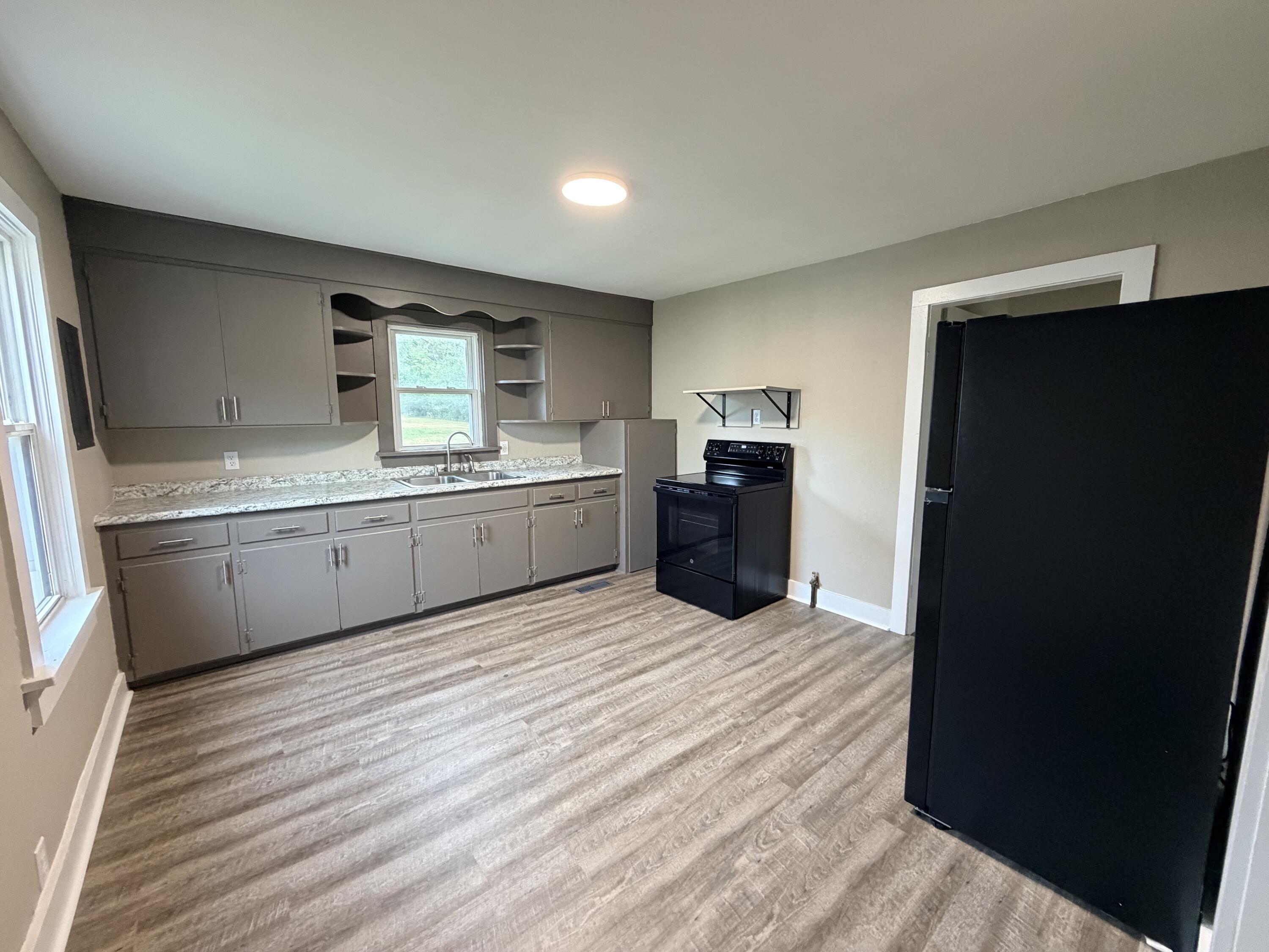 436 Mclean Avenue Property Photo 5