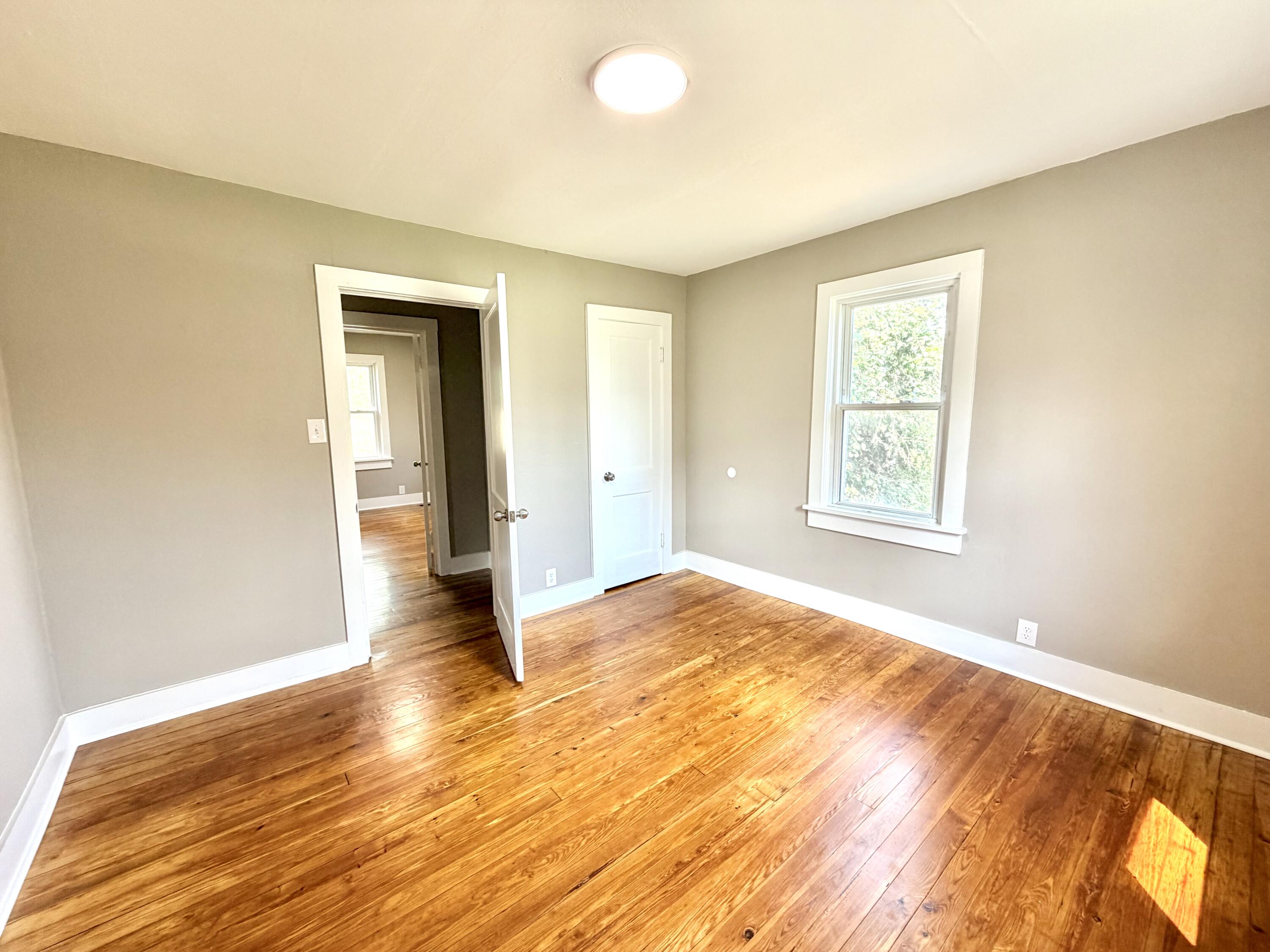 436 Mclean Avenue Property Photo 12