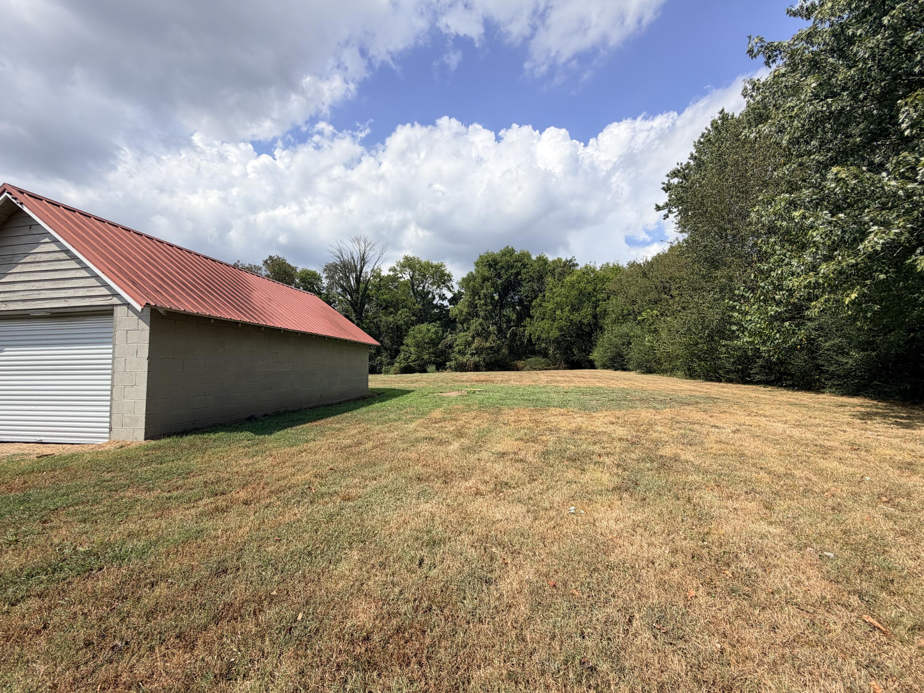 436 Mclean Avenue Property Photo 15