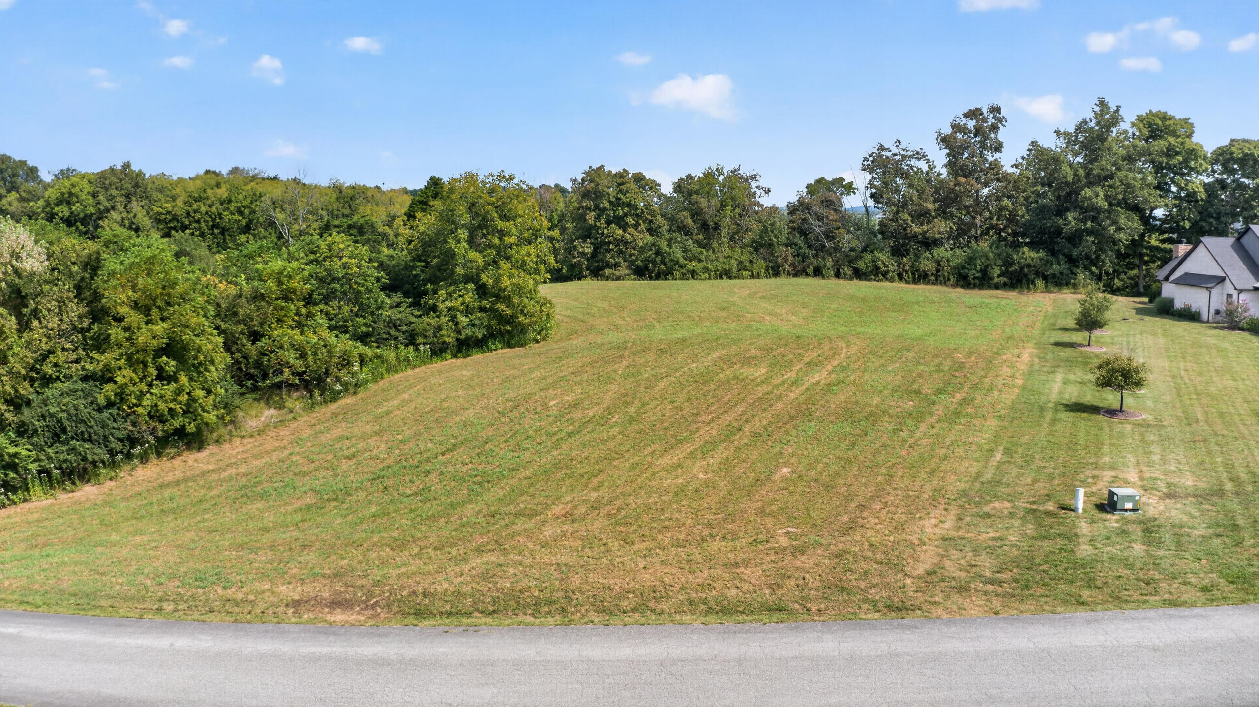 290 Meadow Lake Drive Property Photo 16