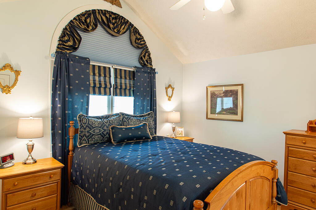 1417 Corral Way Property Photo 13