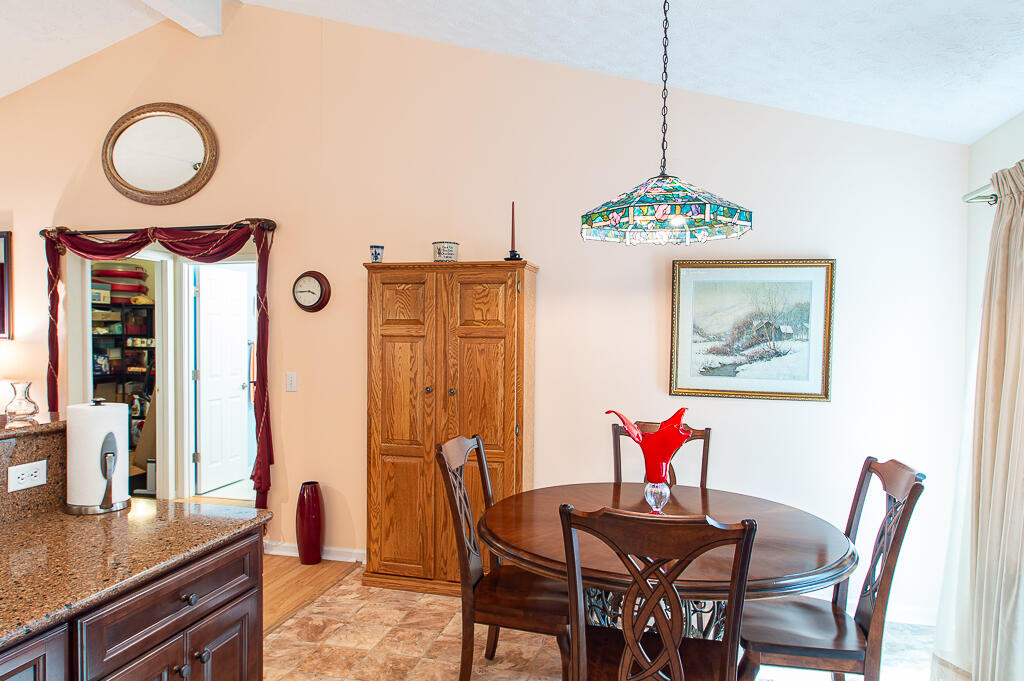1417 Corral Way Property Photo 13