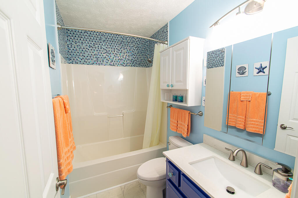 1417 Corral Way Property Photo 19