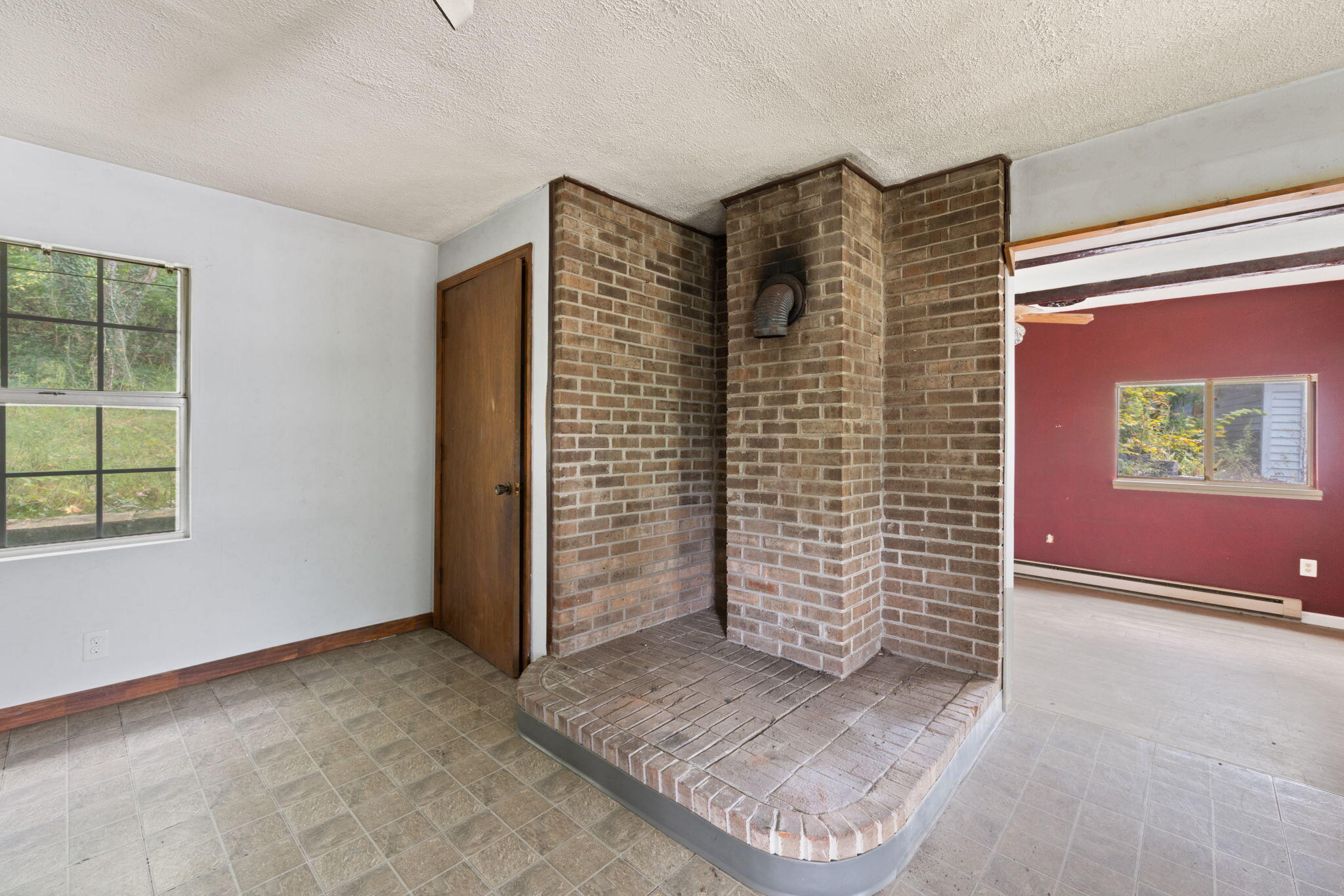 80 Pine Tree Drive Property Photo 11