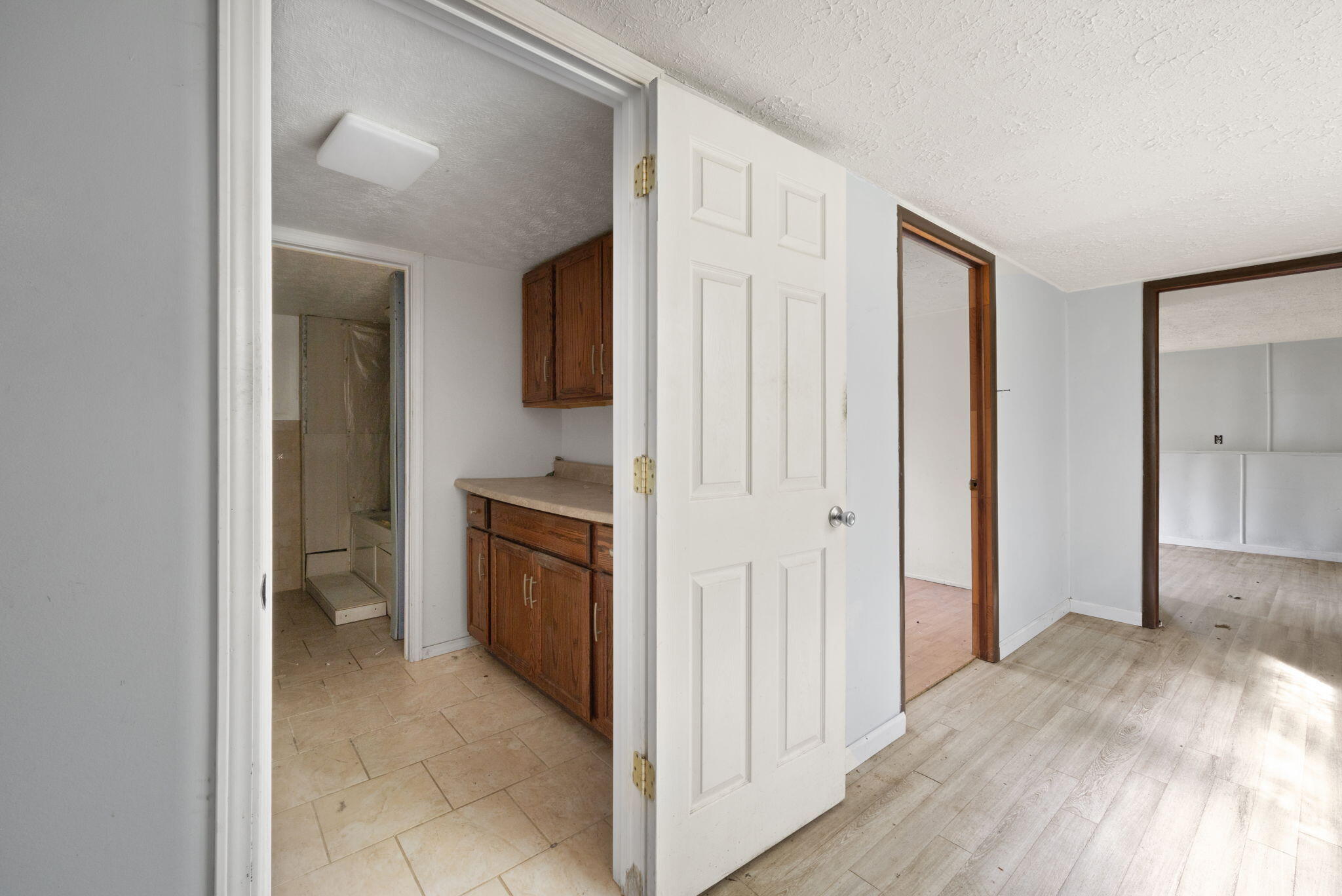 80 Pine Tree Drive Property Photo 14