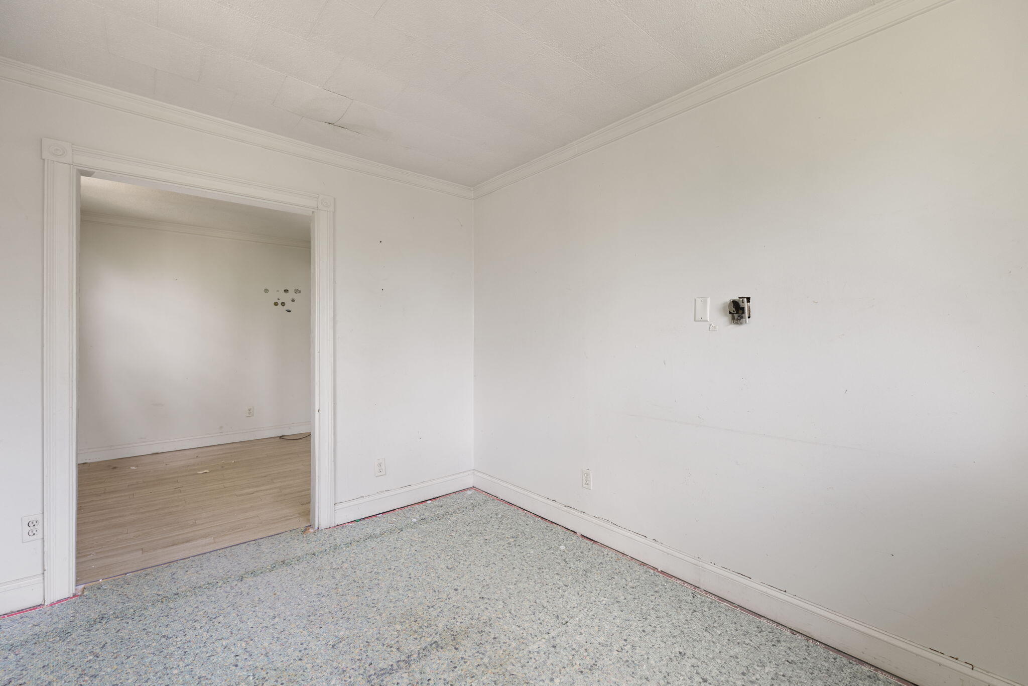 80 Pine Tree Drive Property Photo 32