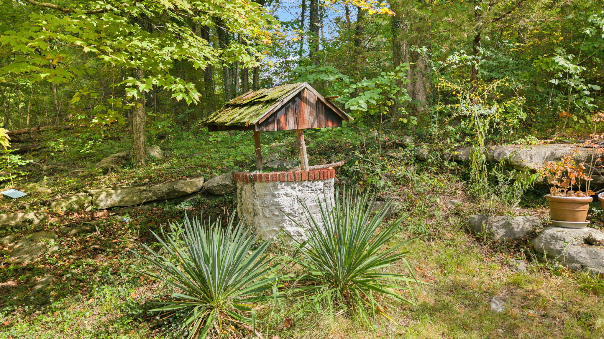 80 Pine Tree Drive Property Photo 37