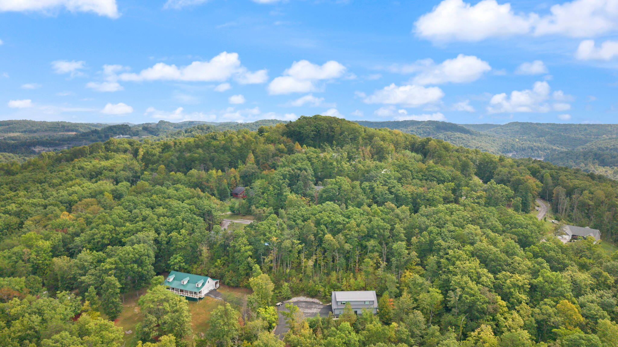 80 Pine Tree Drive Property Photo 41