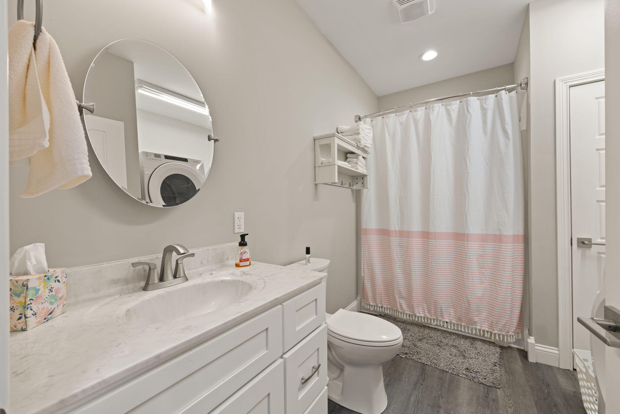 64 Alexandra Drive Property Photo 24