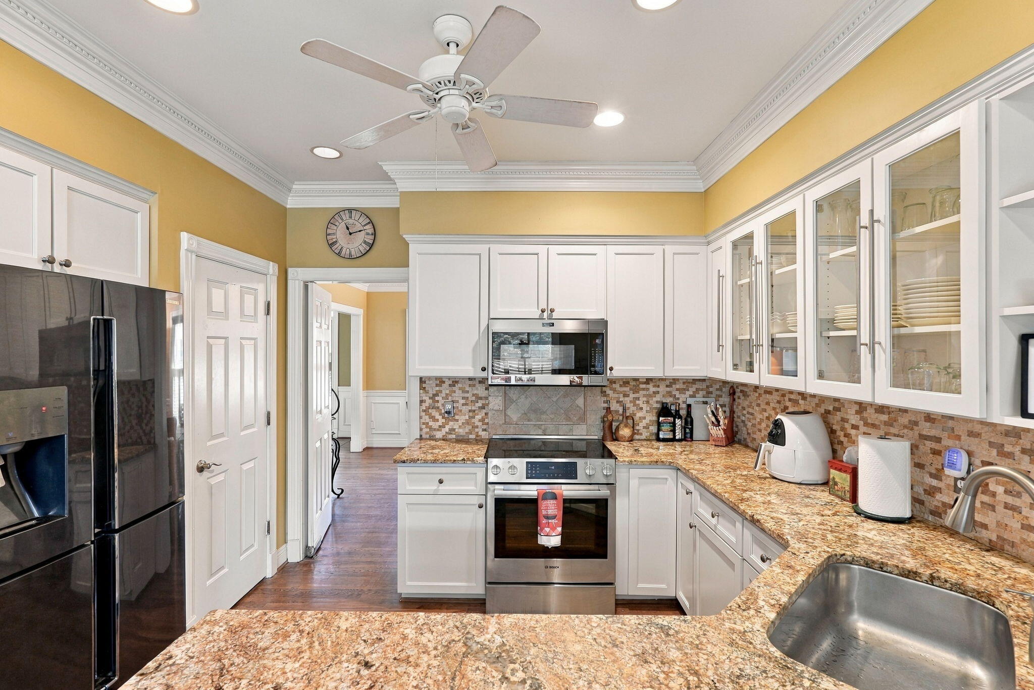 3989 Palomar Boulevard Property Photo 10