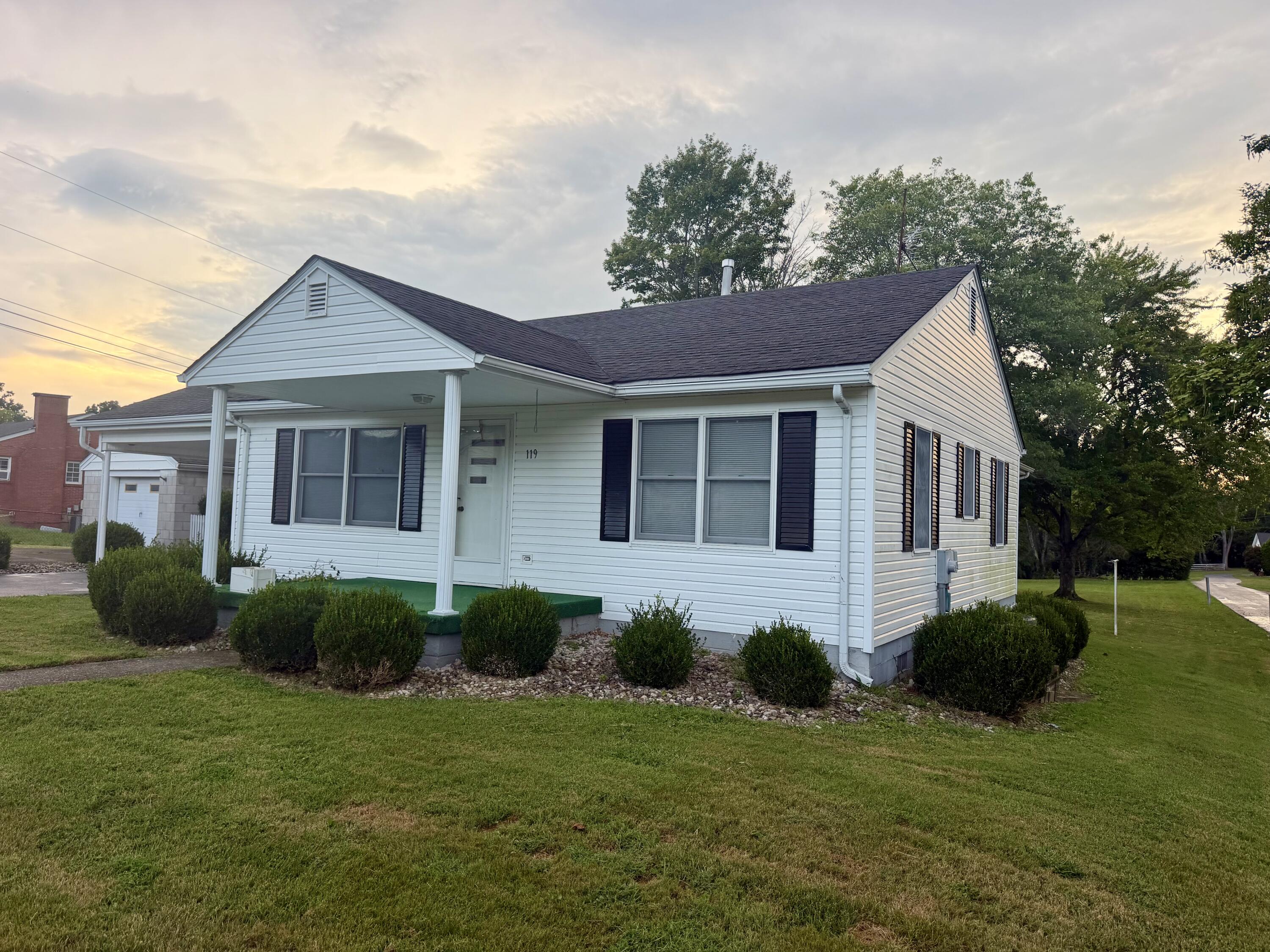119 Bratcher Lane Property Photo 3