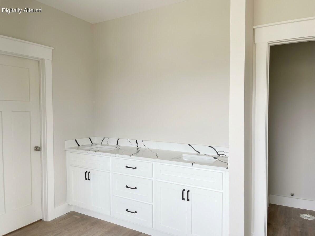 156 Willis Drive Property Photo 10