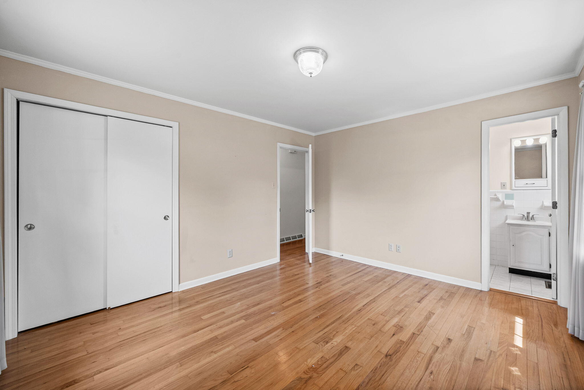 102 Donna Drive Property Photo 10