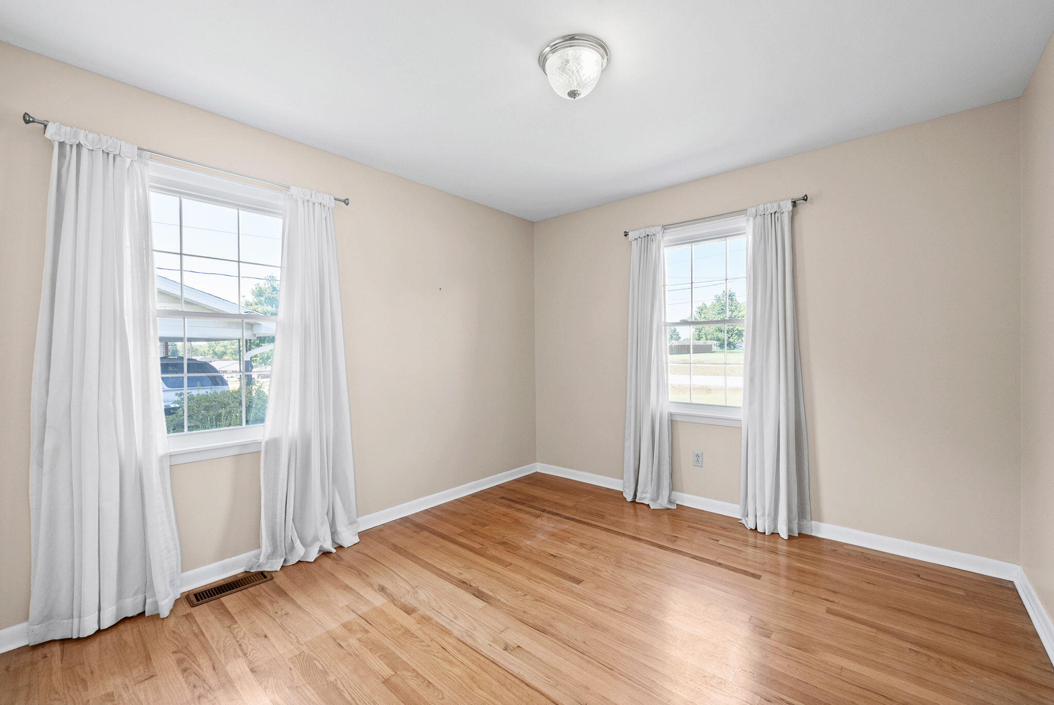 102 Donna Drive Property Photo 15