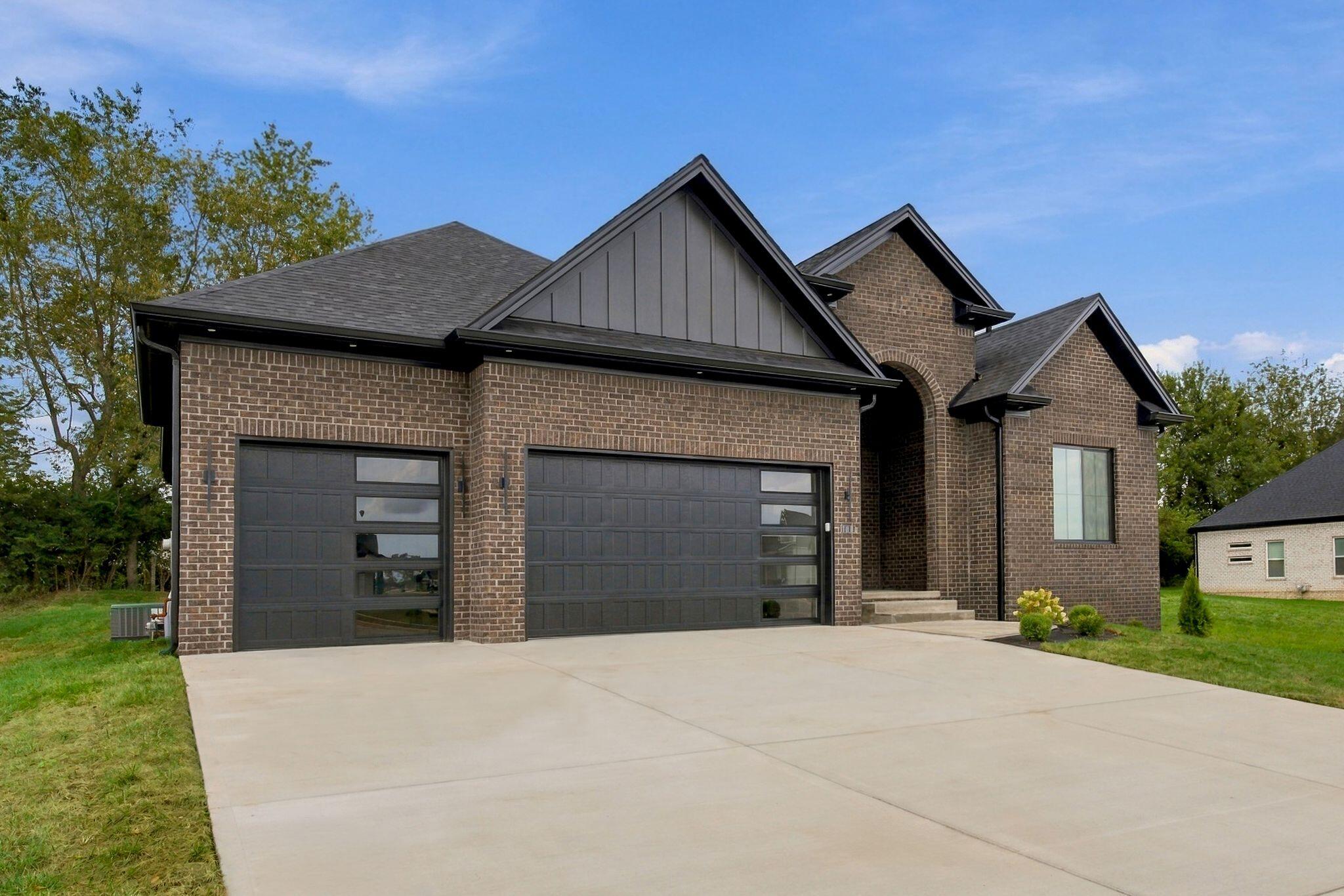 1000 Shelburne Way Property Photo 3