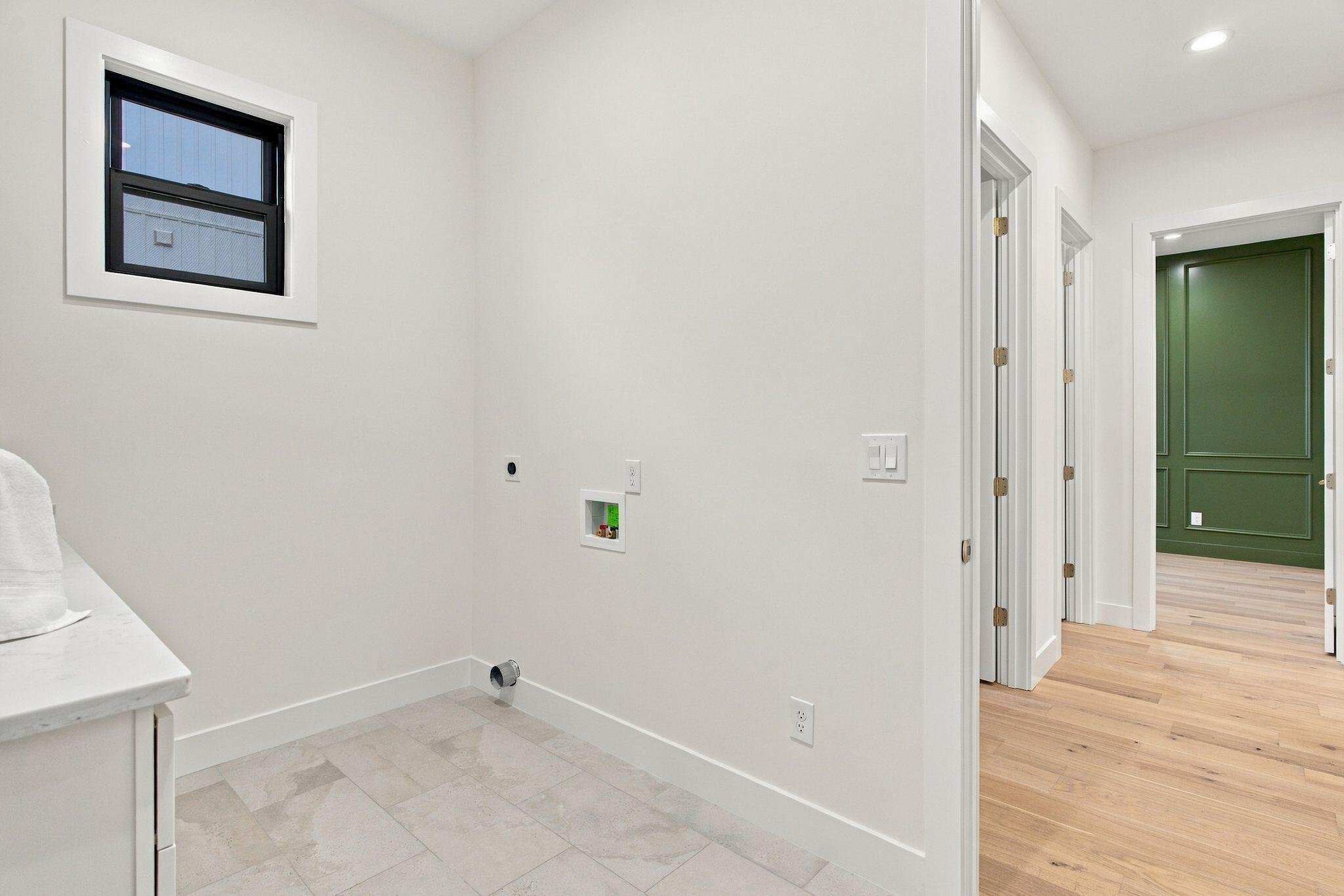 1000 Shelburne Way Property Photo 62