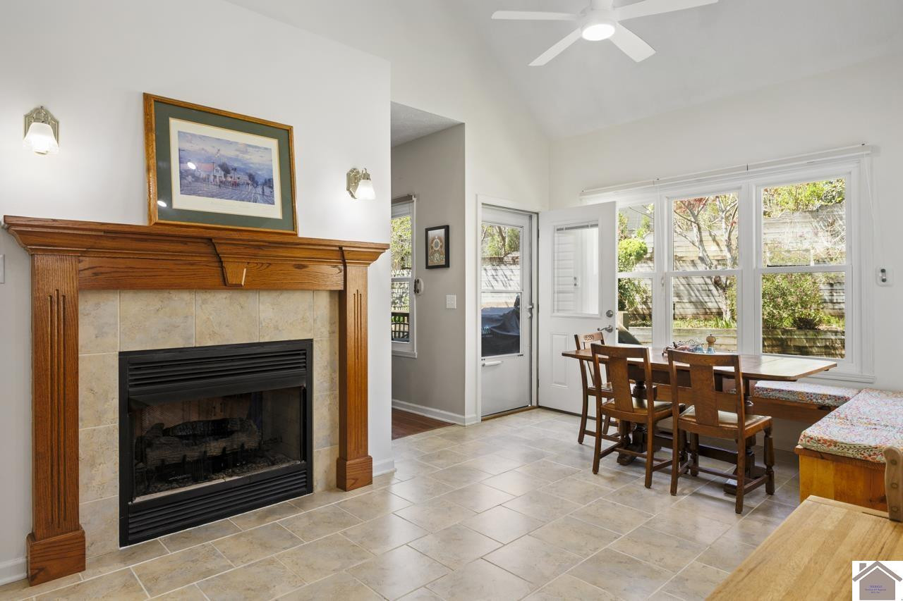 448 Bayshore Drive Property Photo 13