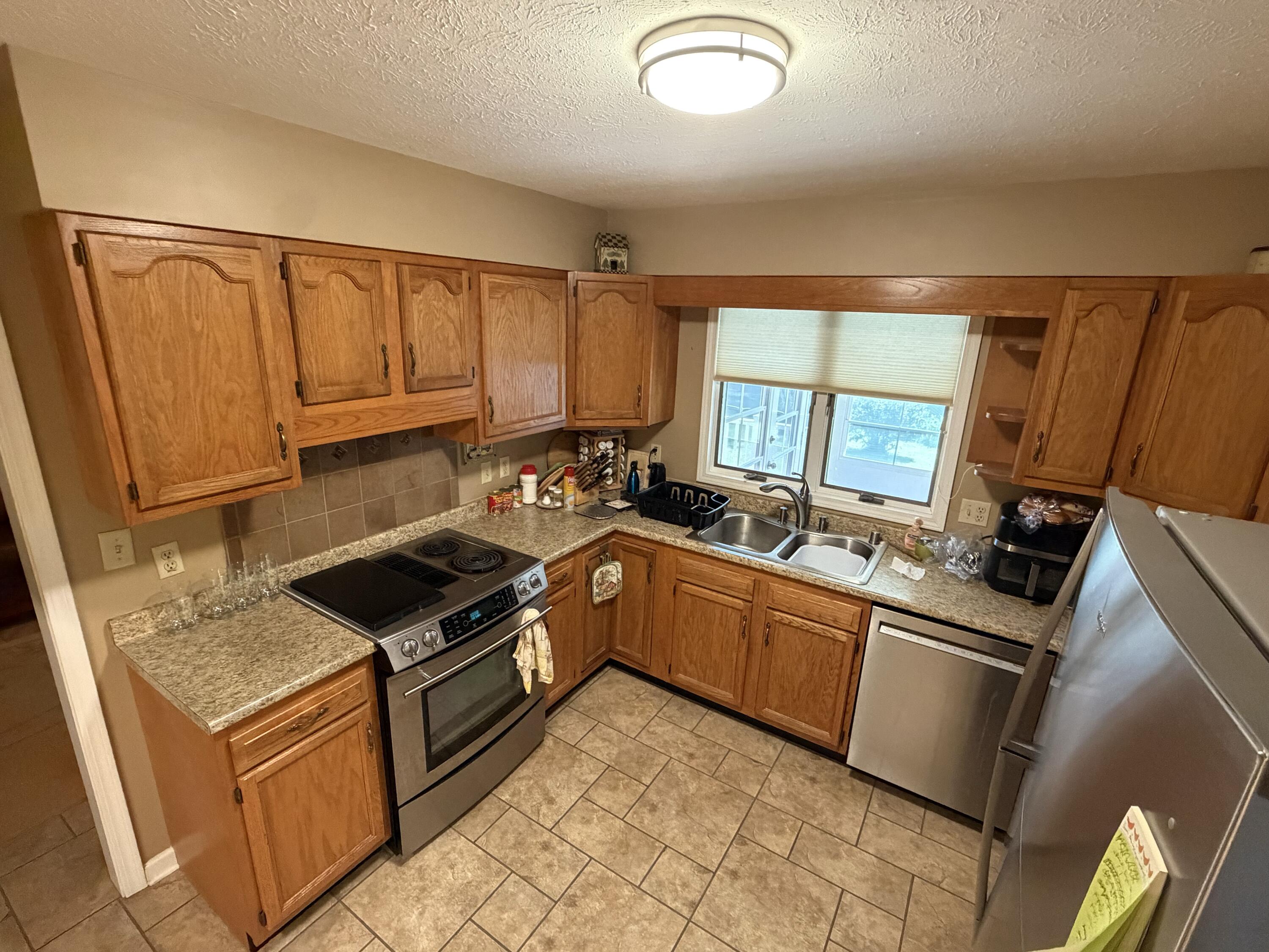 3650 N Brian Avenue Property Photo 8