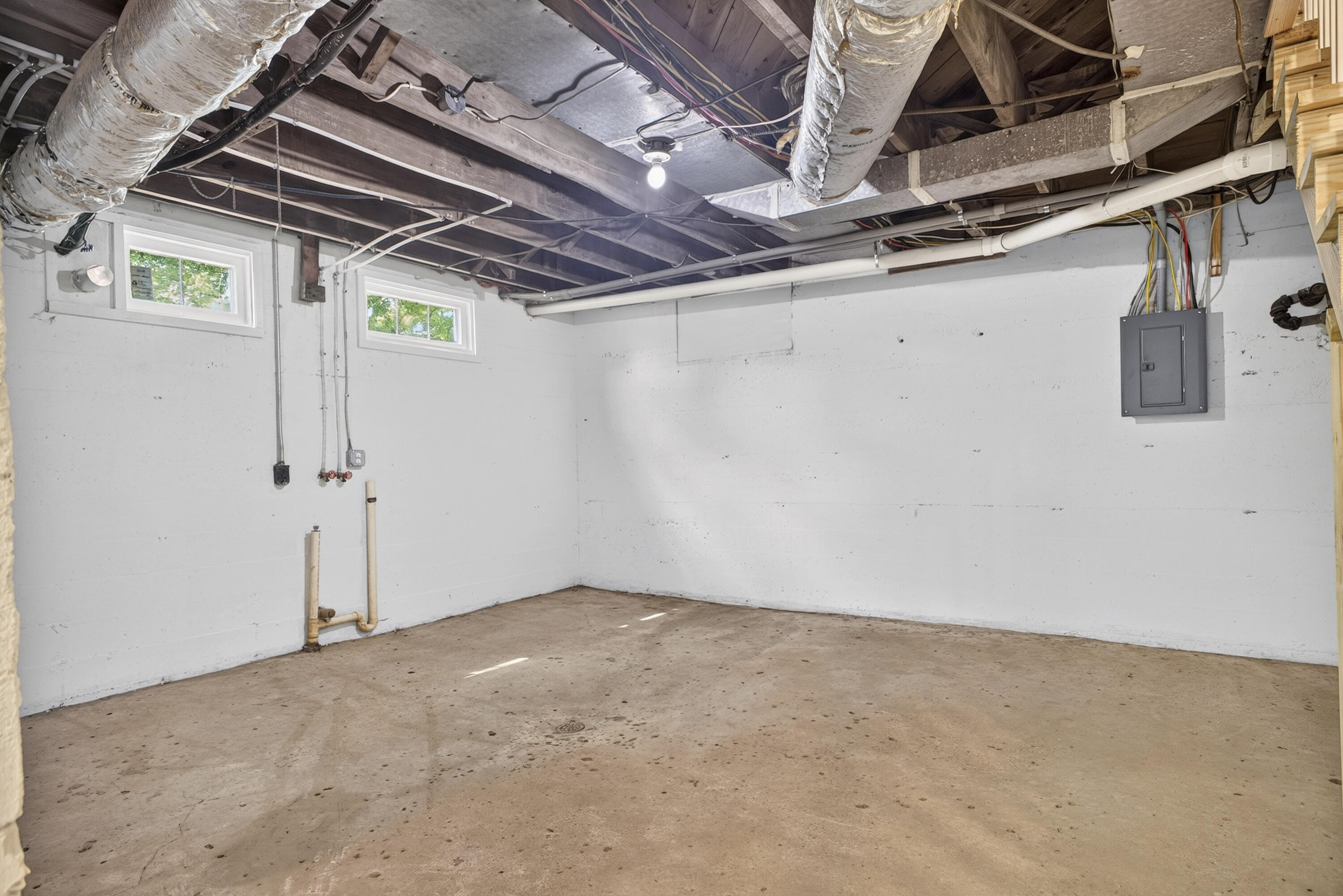 1003 Poplar Street Property Photo 35