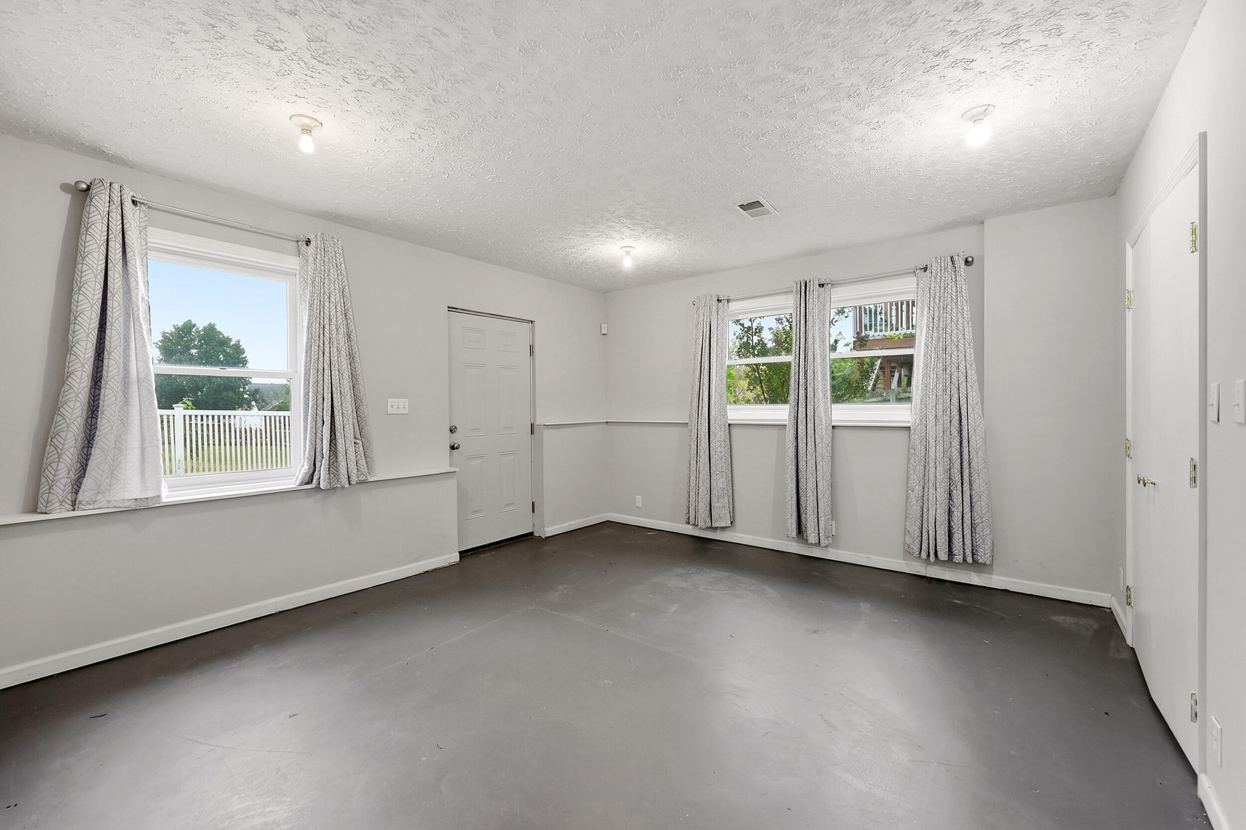 316 Hillbrook Drive Property Photo 38