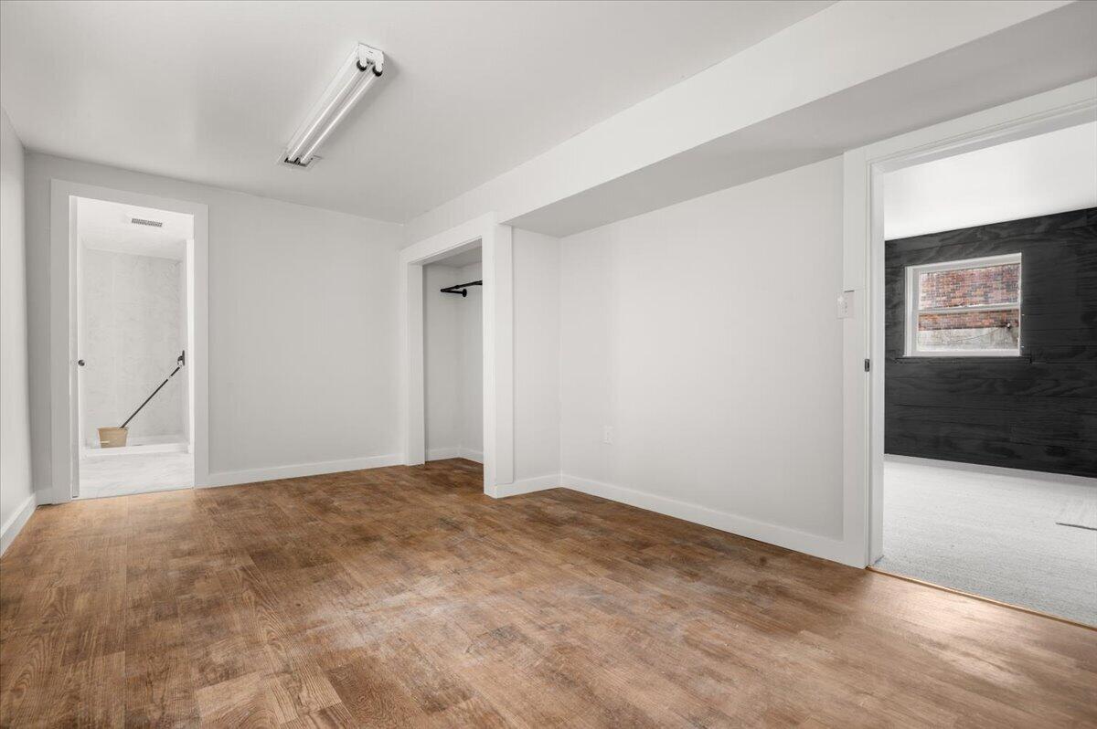 416 Oaklawn Circle Property Photo 23