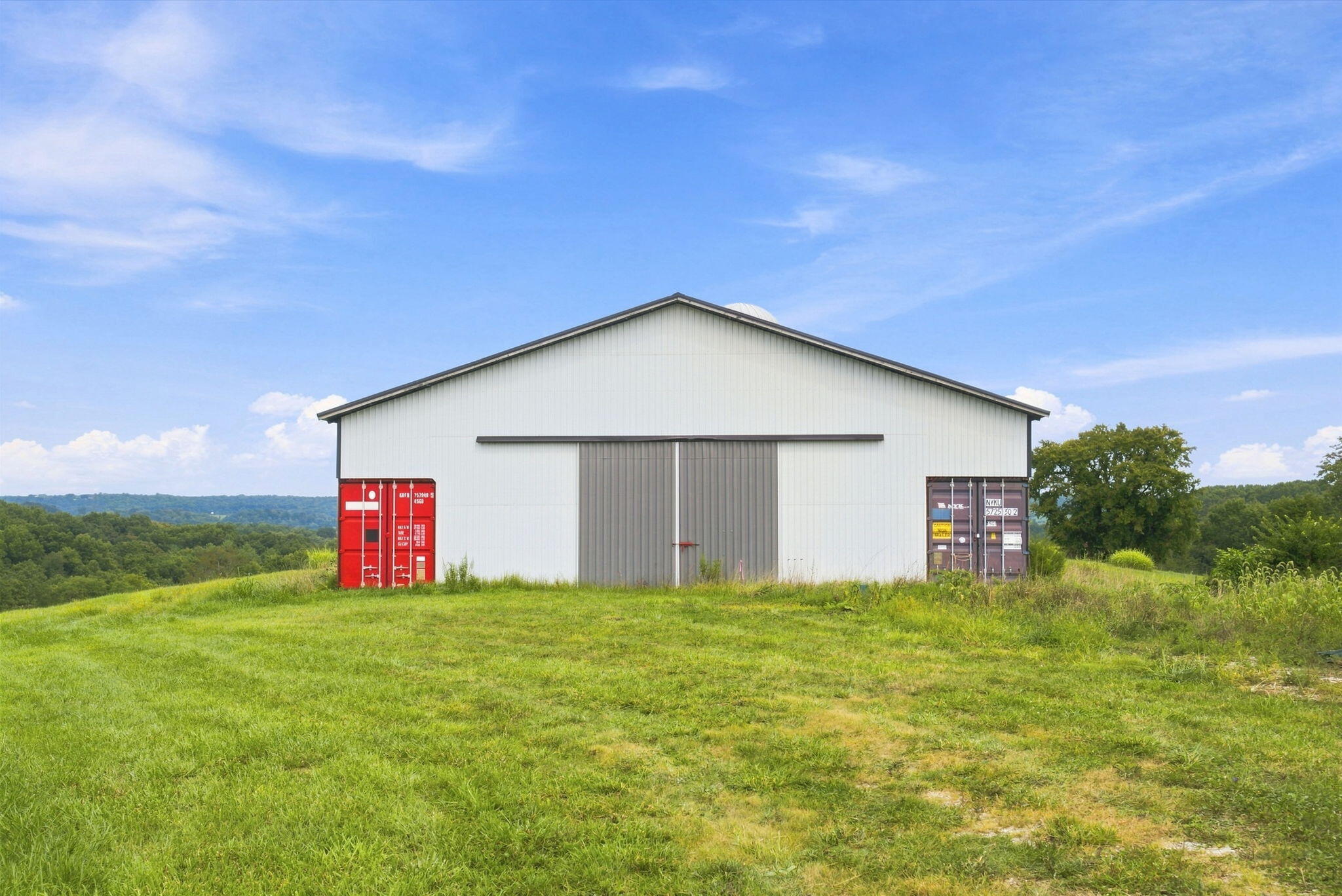 700 Old Maysville Road Property Photo 4