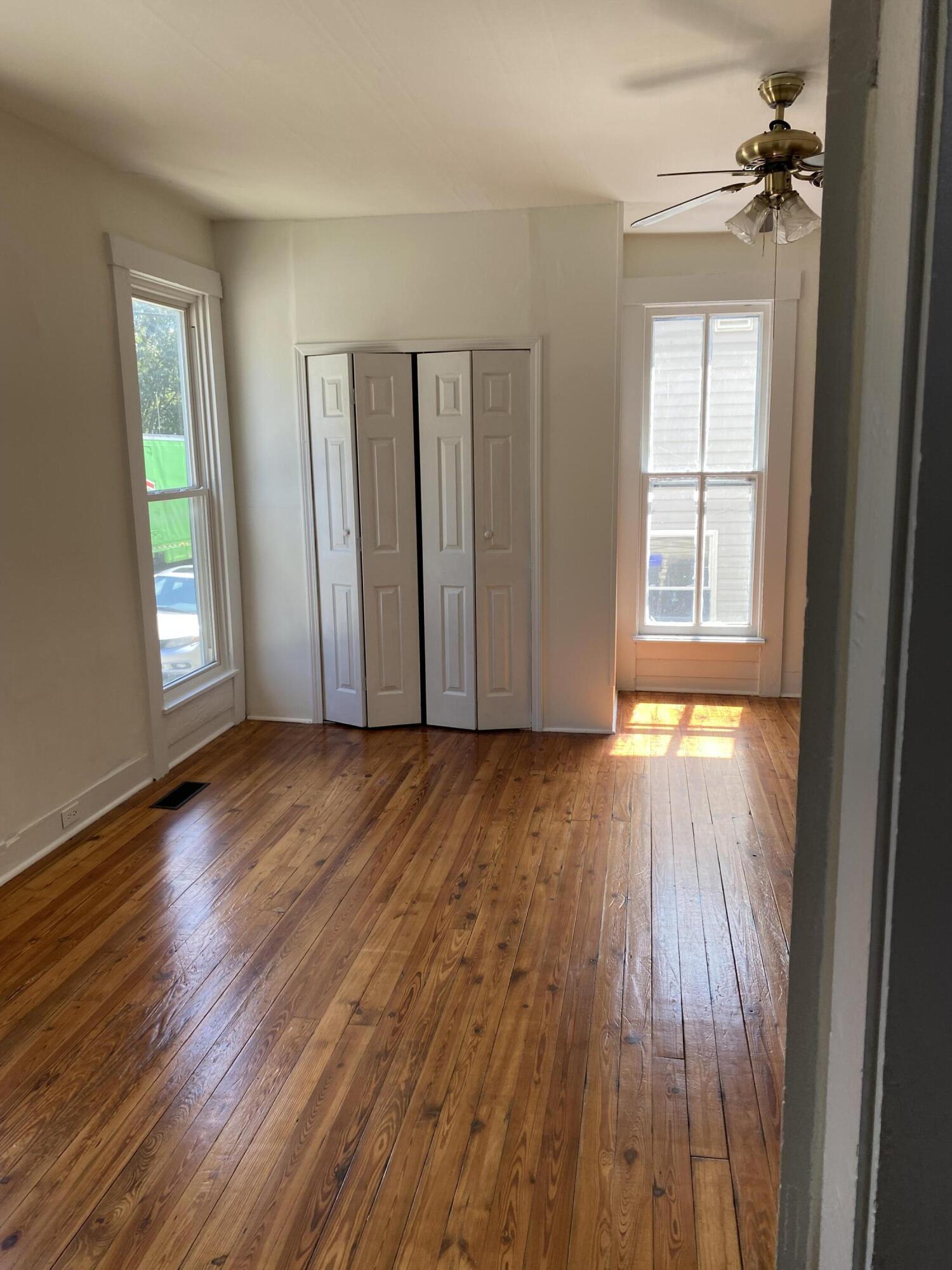 310 Steele Street Property Photo 5