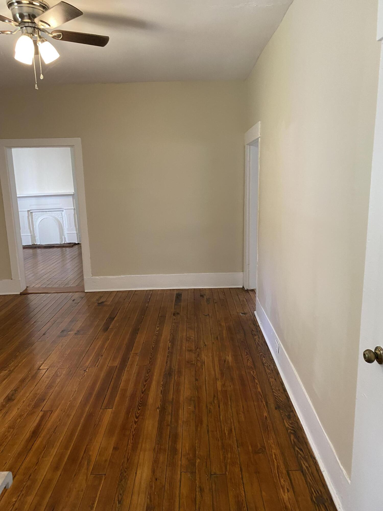 310 Steele Street Property Photo 25