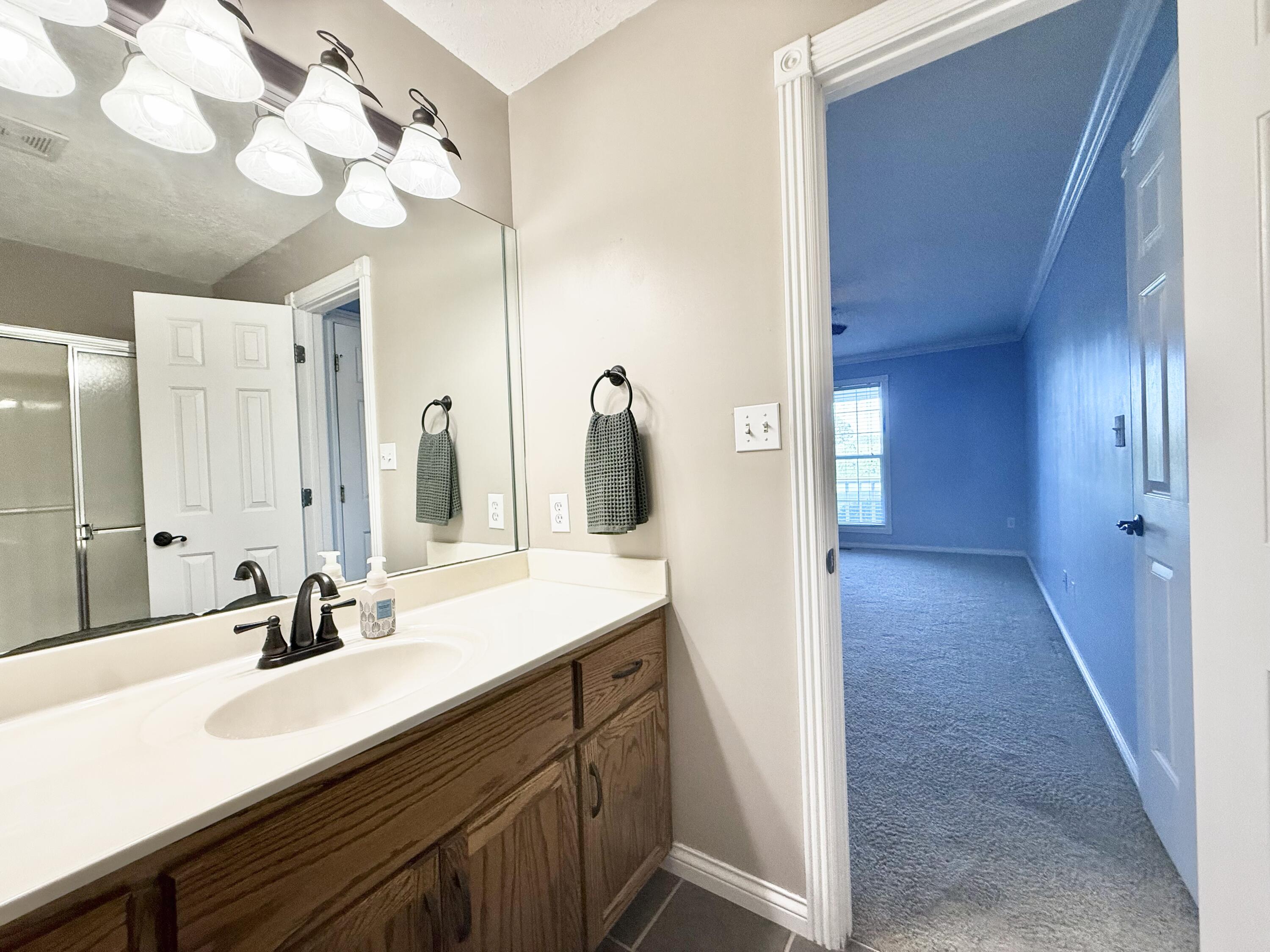 109 Oakview Drive Property Photo 21