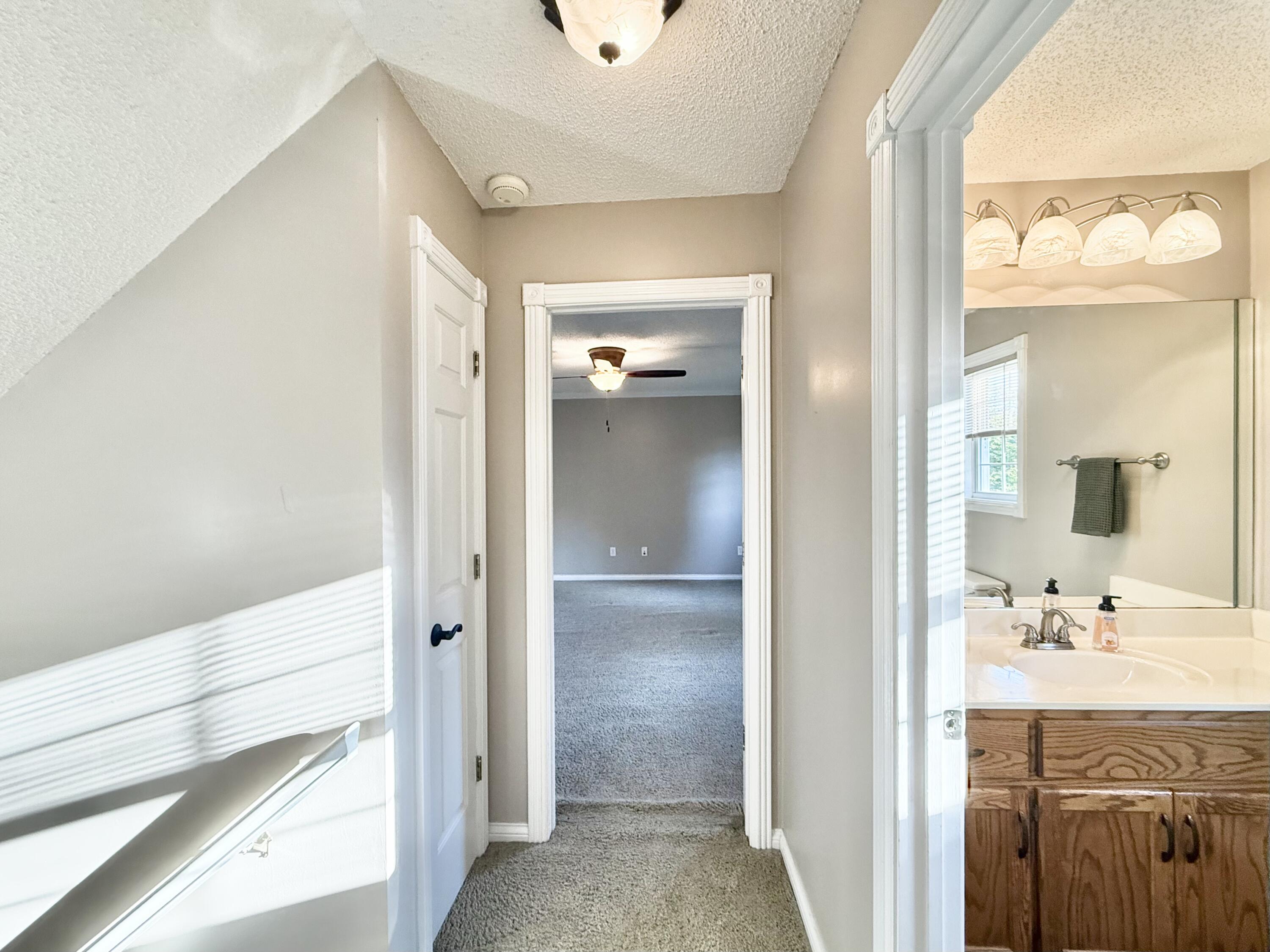 109 Oakview Drive Property Photo 23