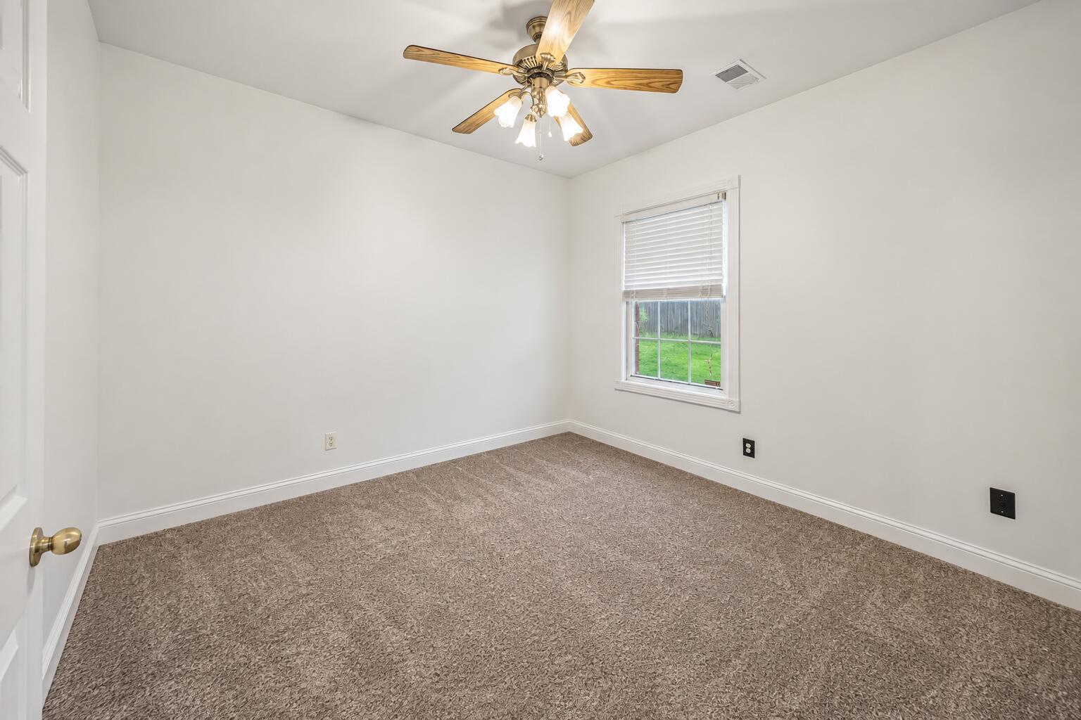 306 Savanna Drive Property Photo 12