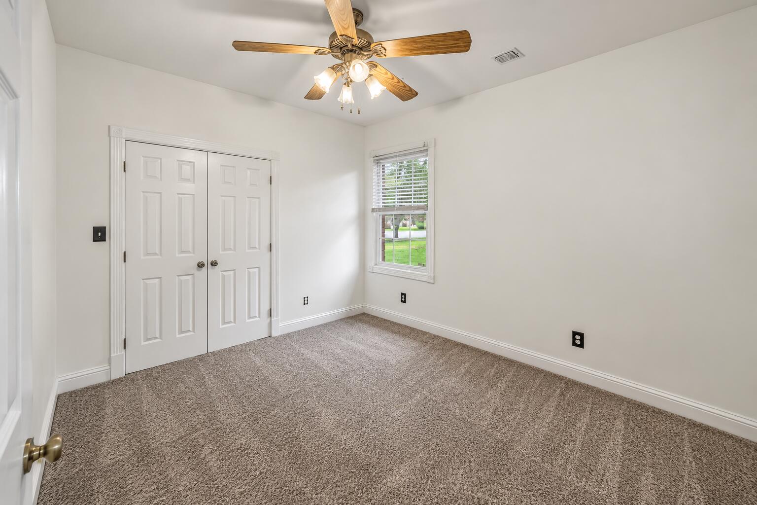 306 Savanna Drive Property Photo 14