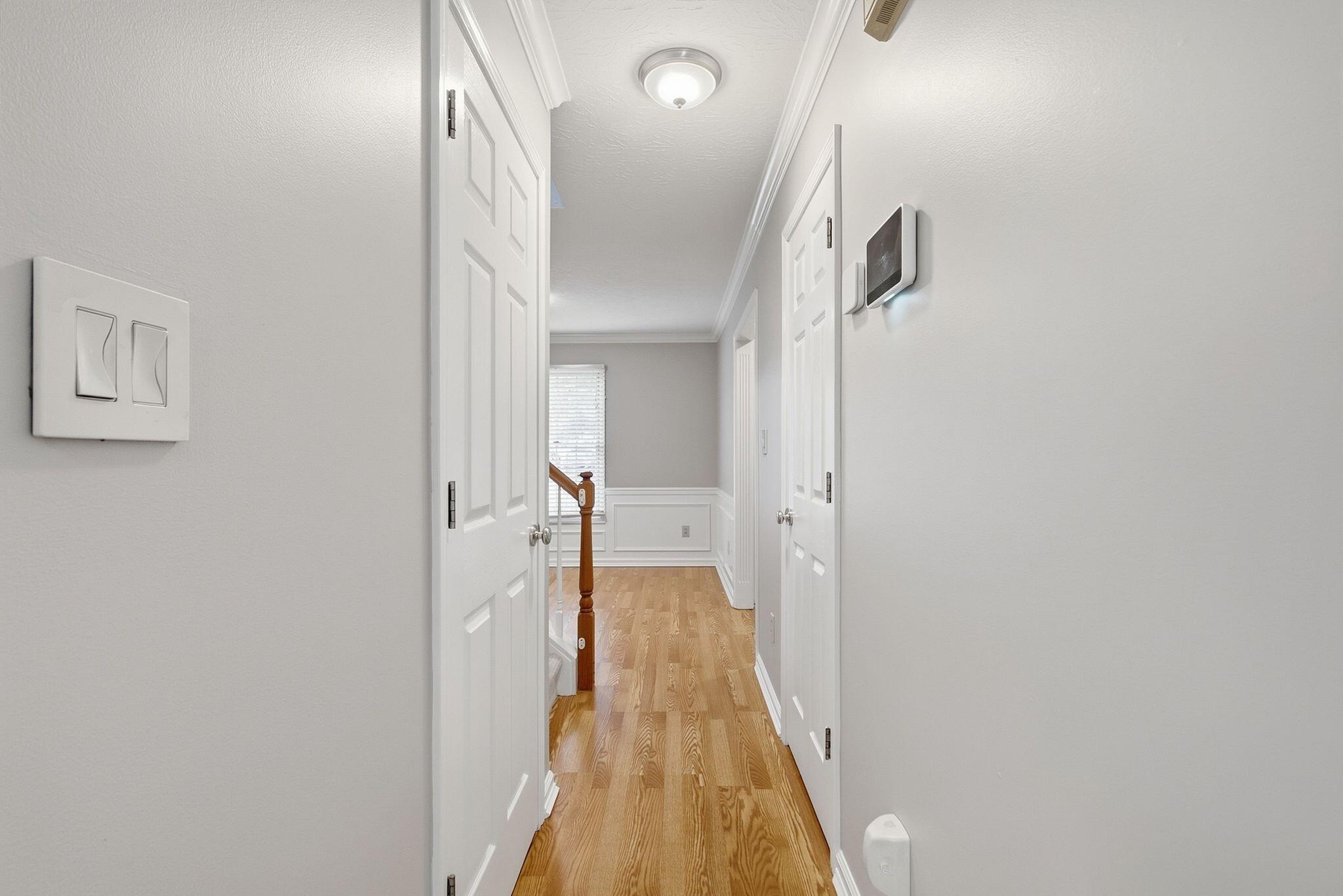 464 Amberley Drive Property Photo 22