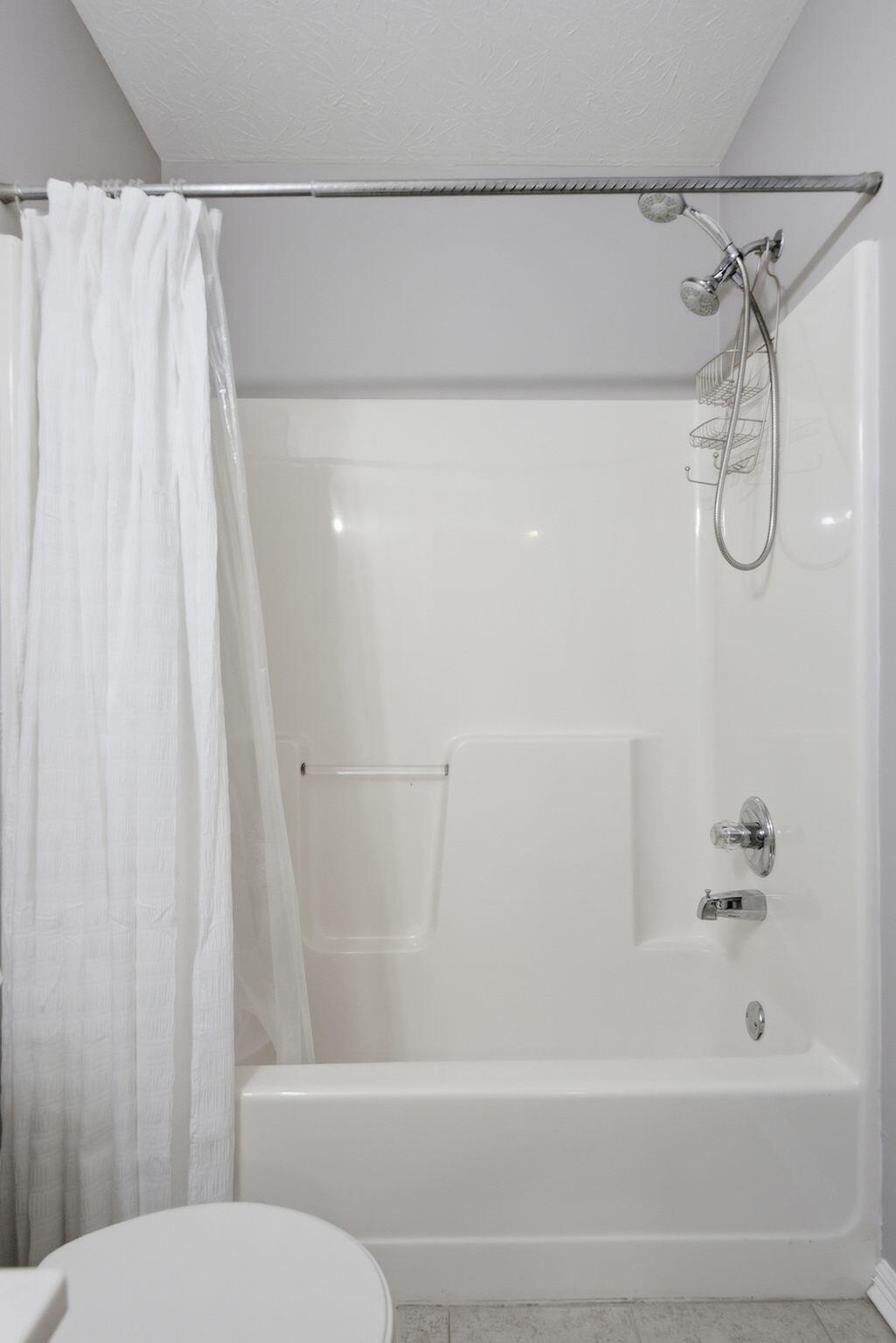 464 Amberley Drive Property Photo 29