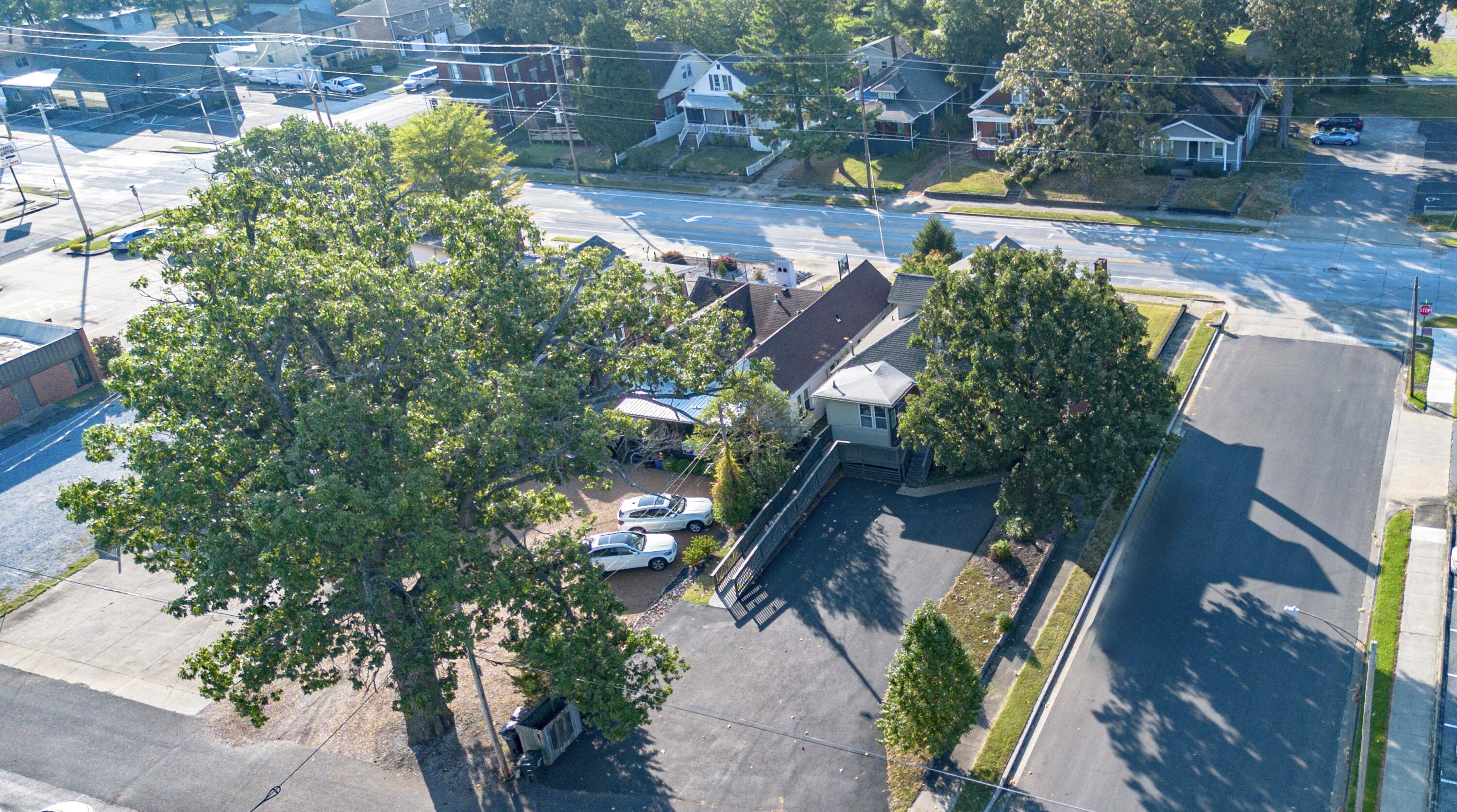 1939 Kentucky Avenue Property Photo 8