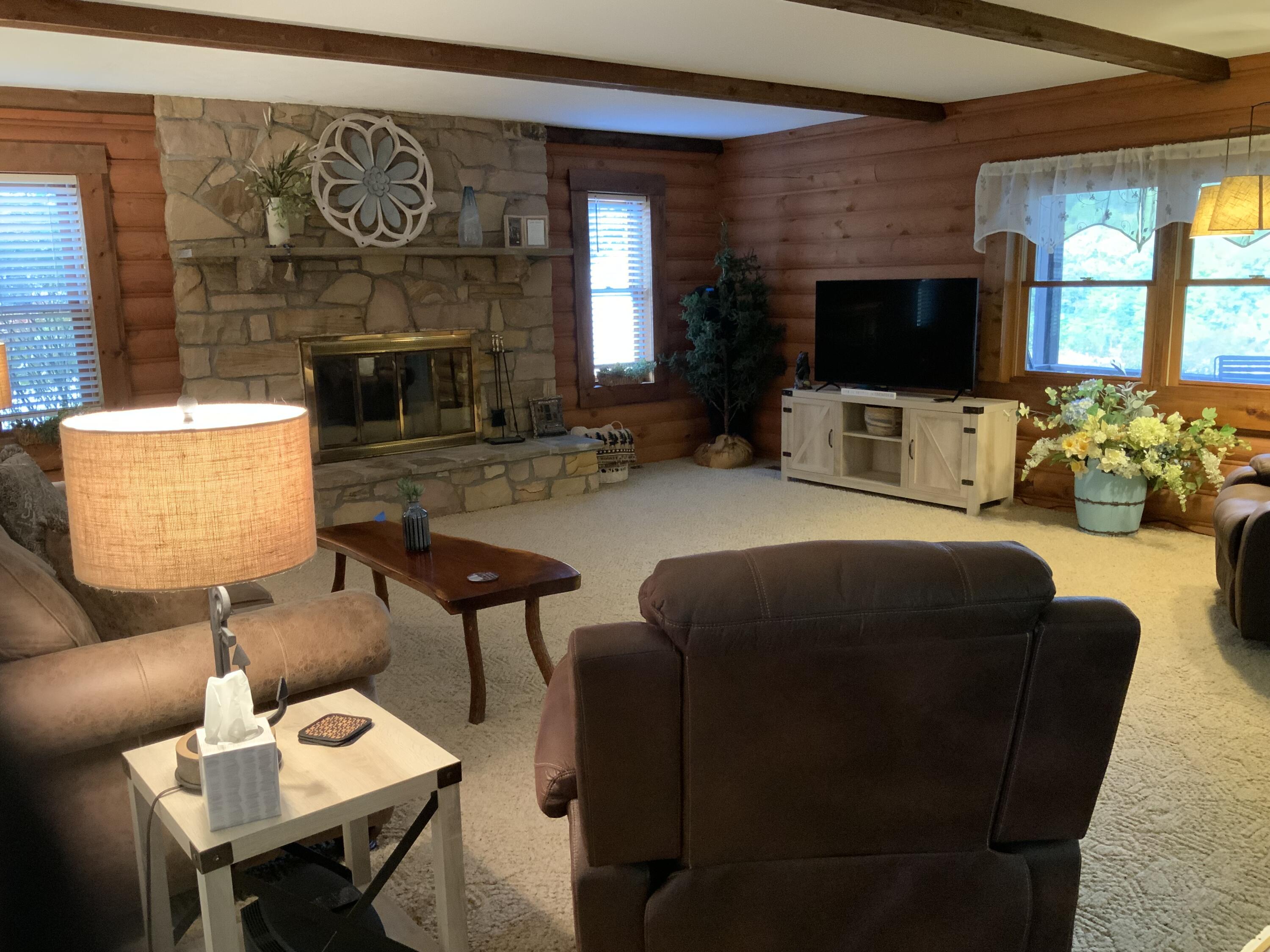 404 Hardwick Road Property Photo 17