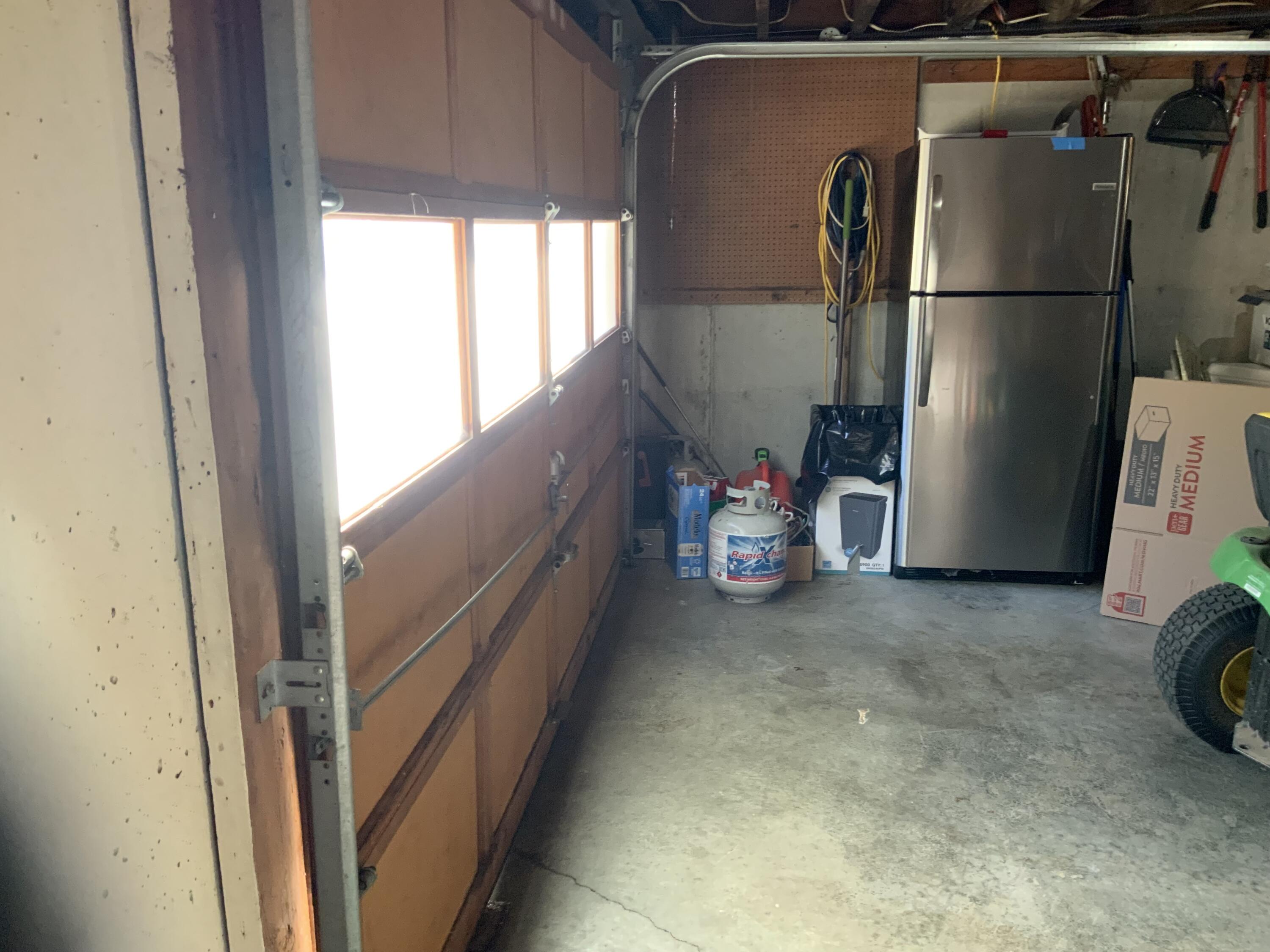404 Hardwick Road Property Photo 37