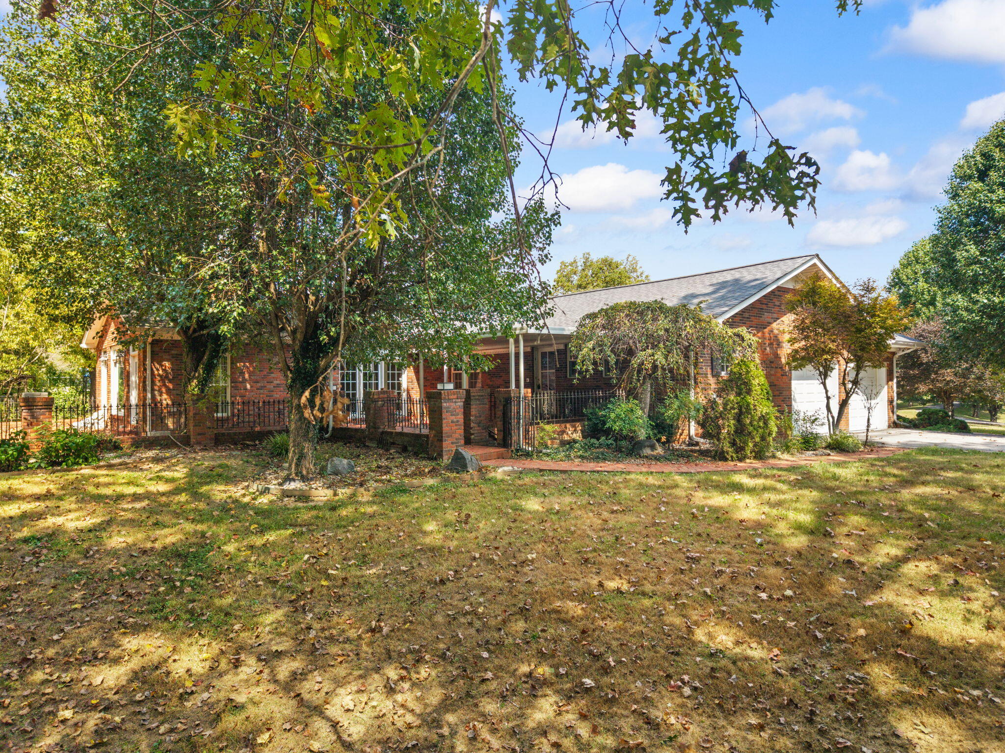 907 Court Road Property Photo 11