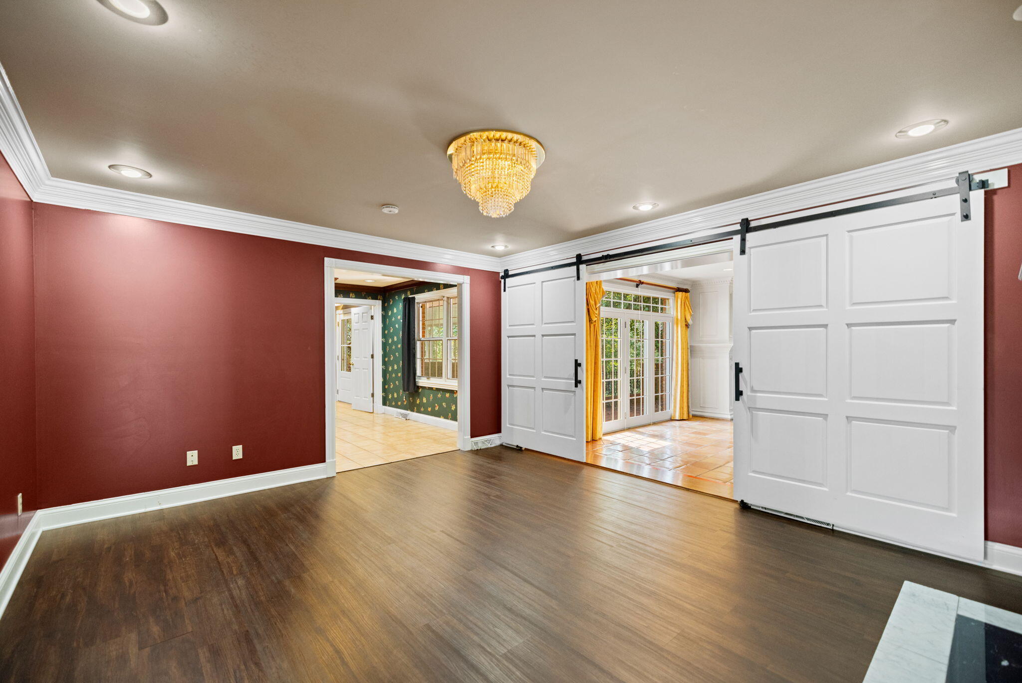 907 Court Road Property Photo 29