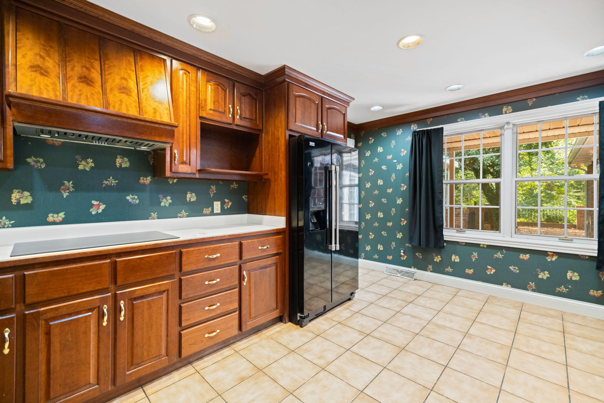 907 Court Road Property Photo 40