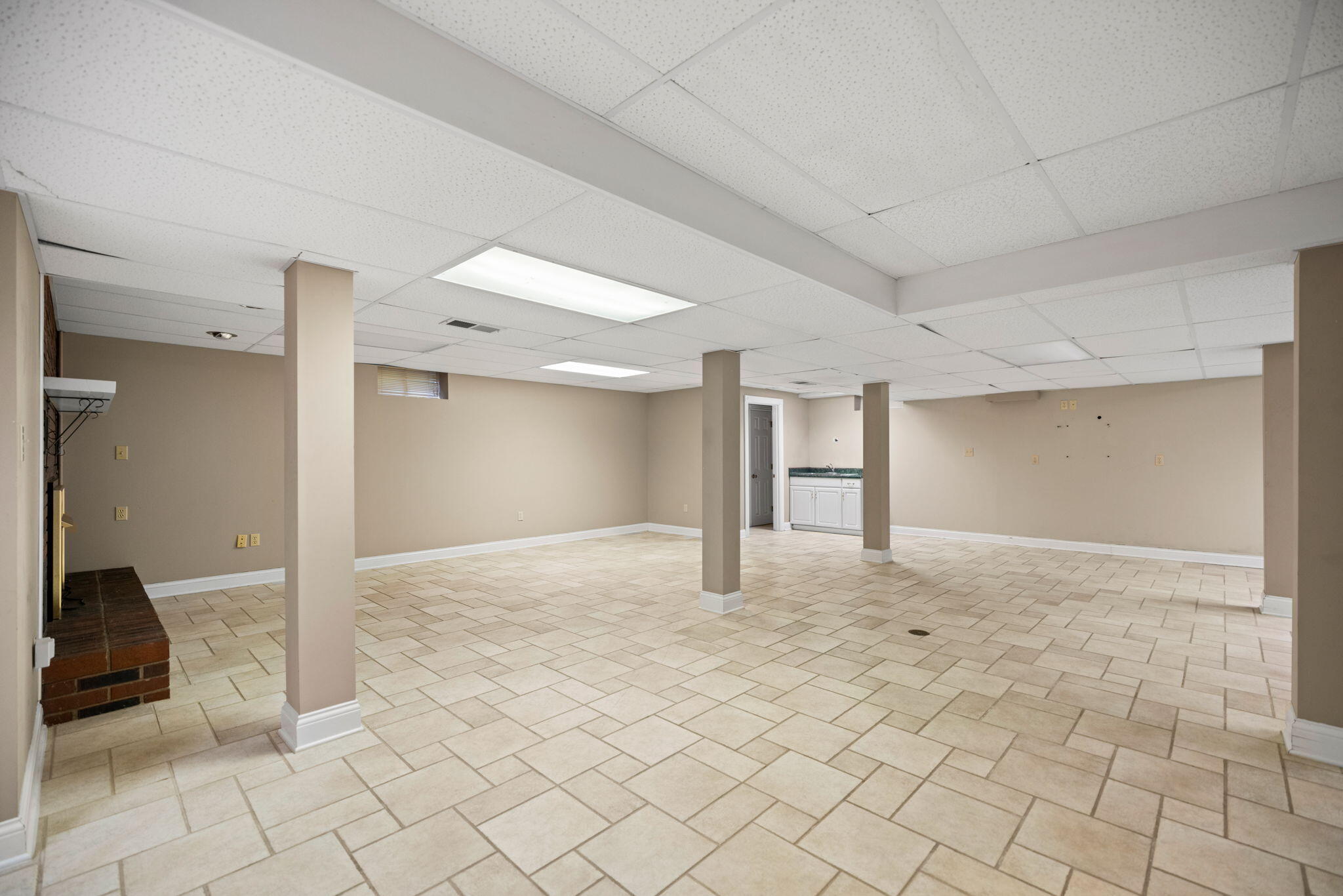 907 Court Road Property Photo 63