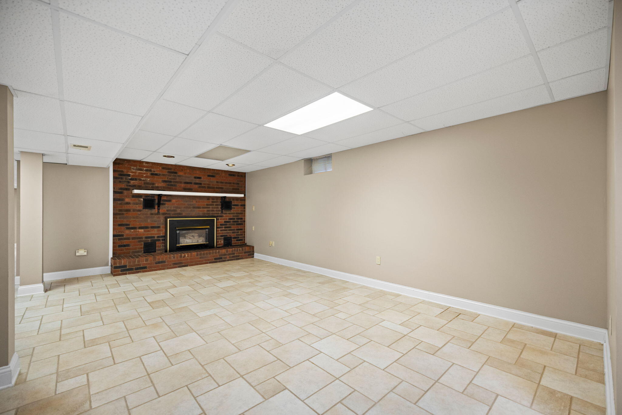 907 Court Road Property Photo 67
