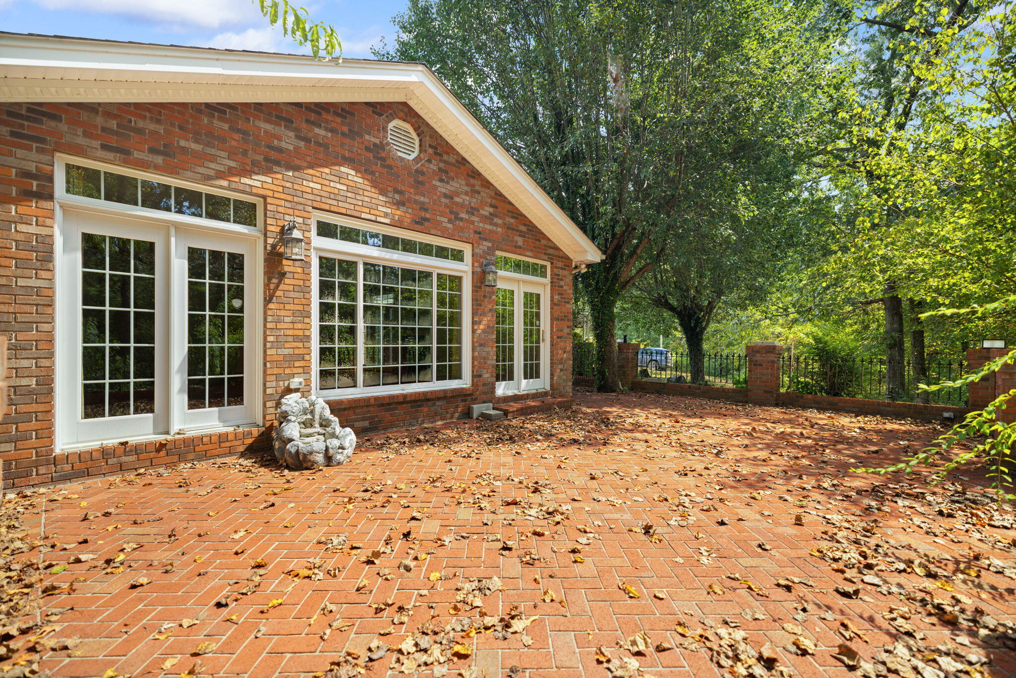 907 Court Road Property Photo 75