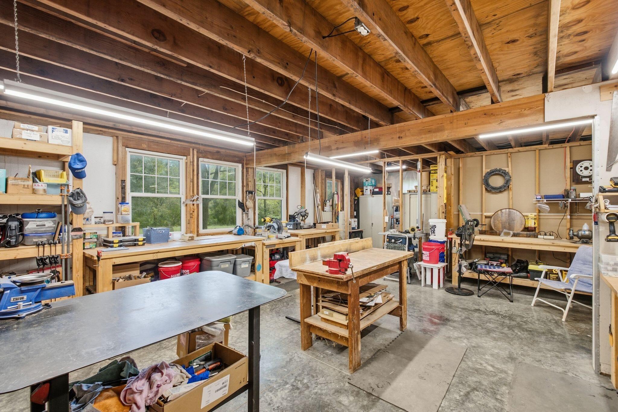 5190 Highway 2141 Property Photo 62