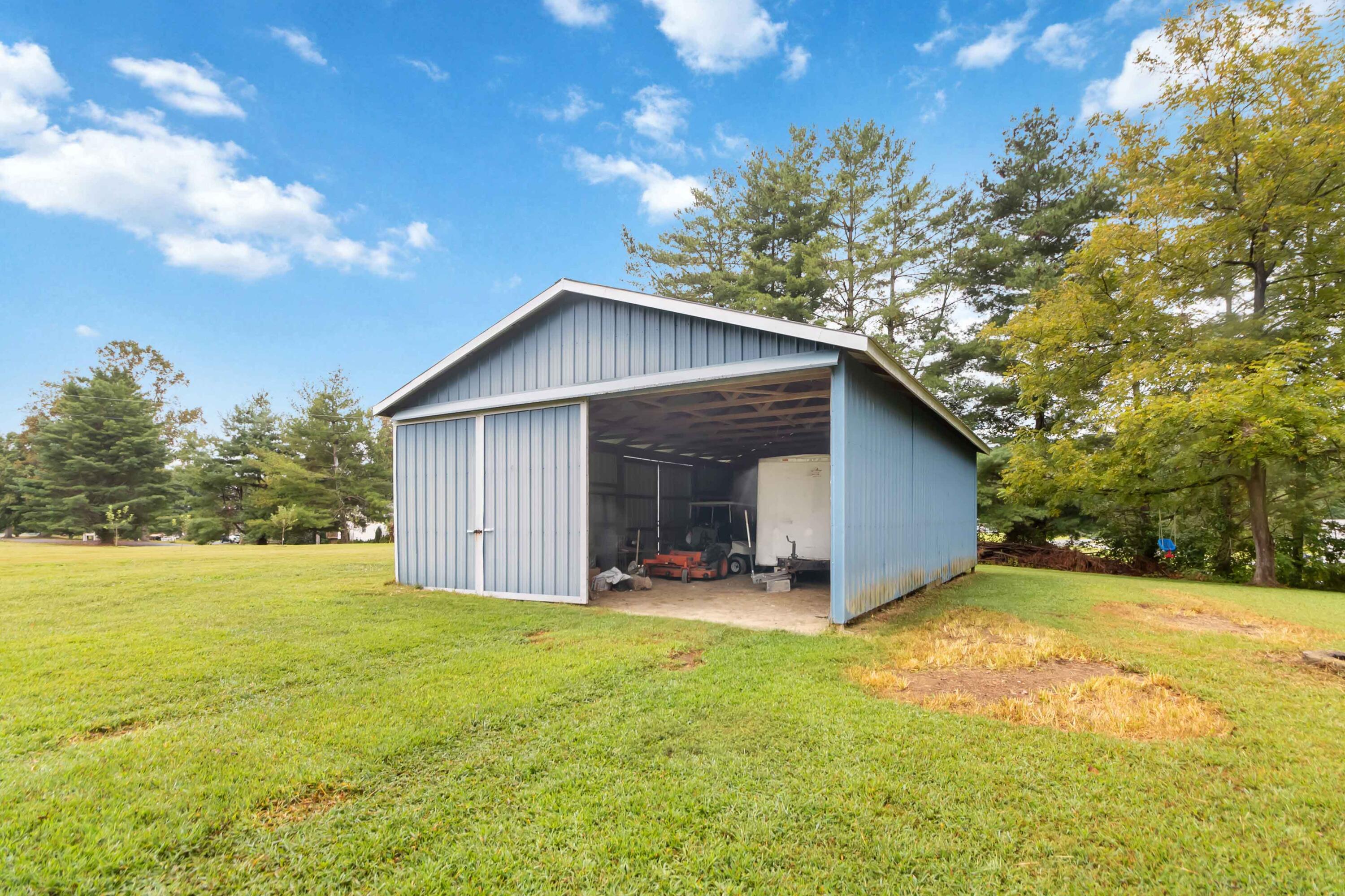 1127 Snow Road Property Photo 6