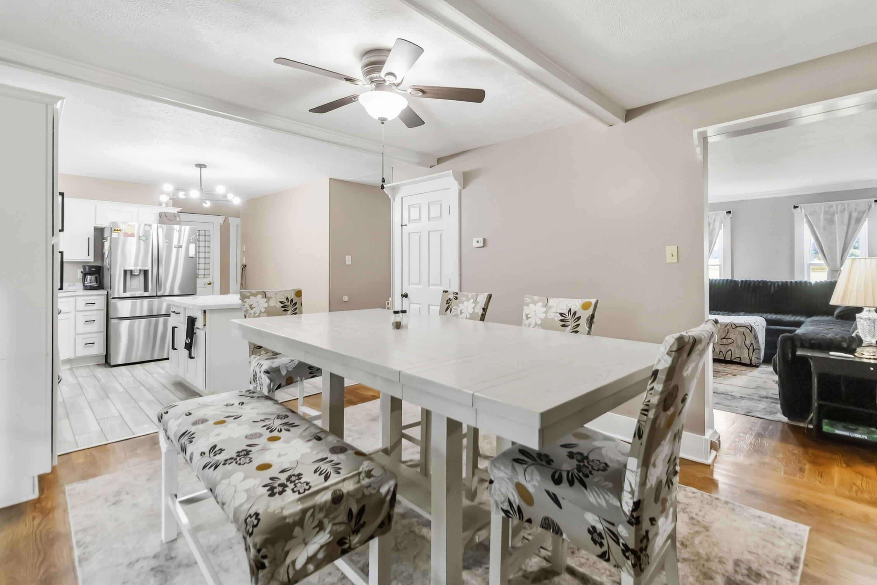 1127 Snow Road Property Photo 12